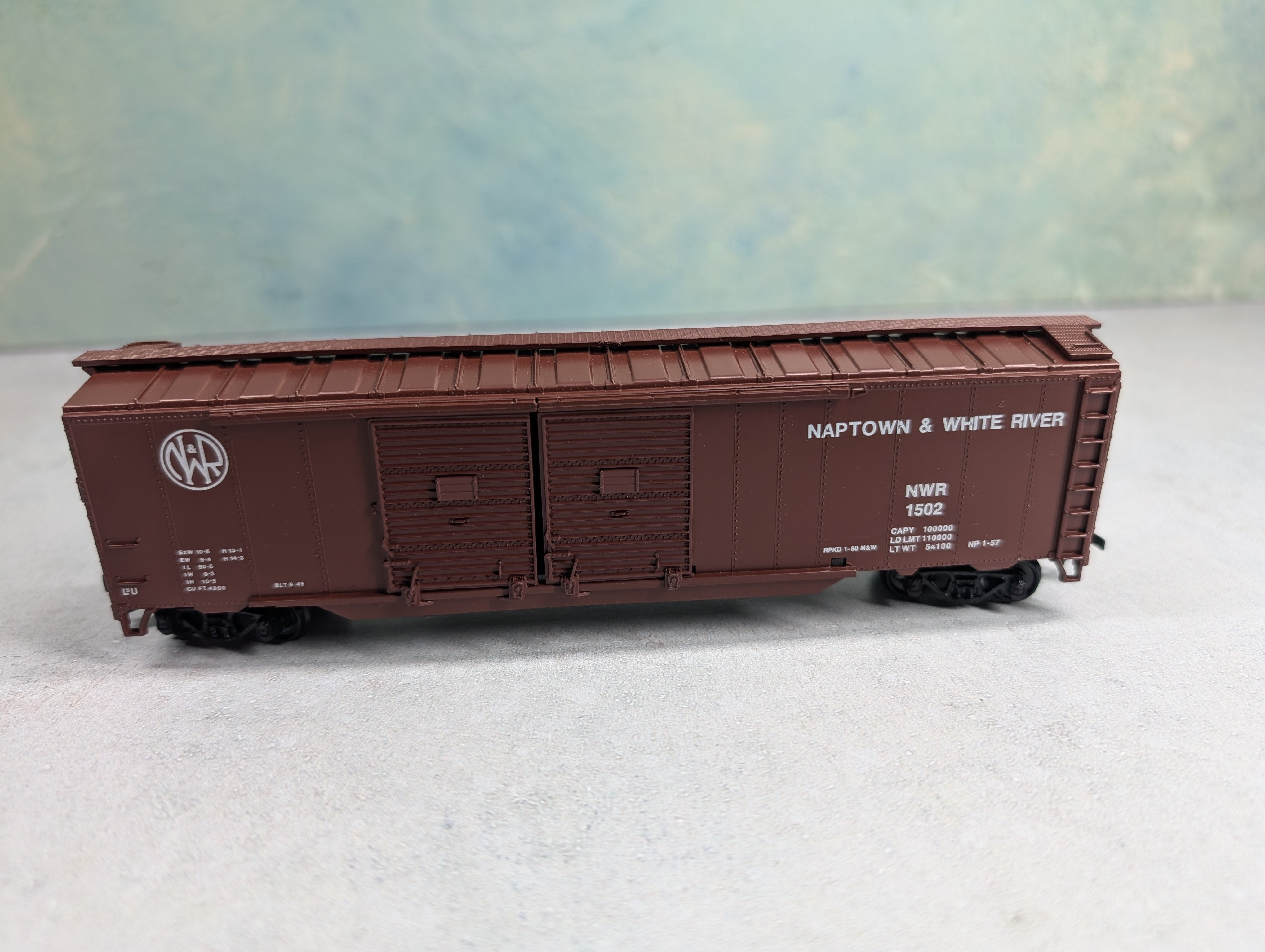 USED Athearn HO Scale 50' DD Box Car Naptown & White River NWR #1502