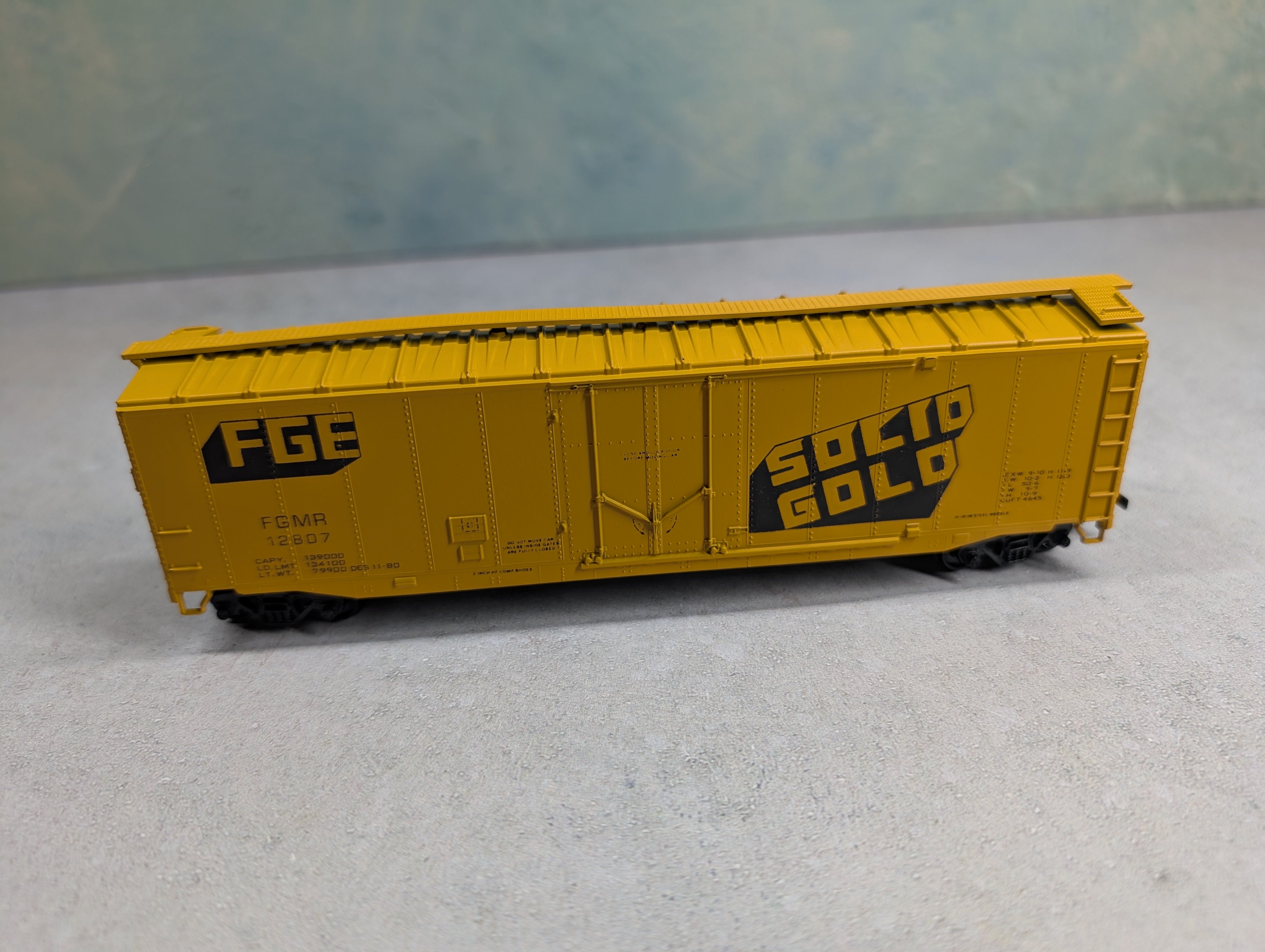 USED Athearn HO Scale 50' PD Box Car Fruit Growers Express FGMR #12807 Bev-Bel