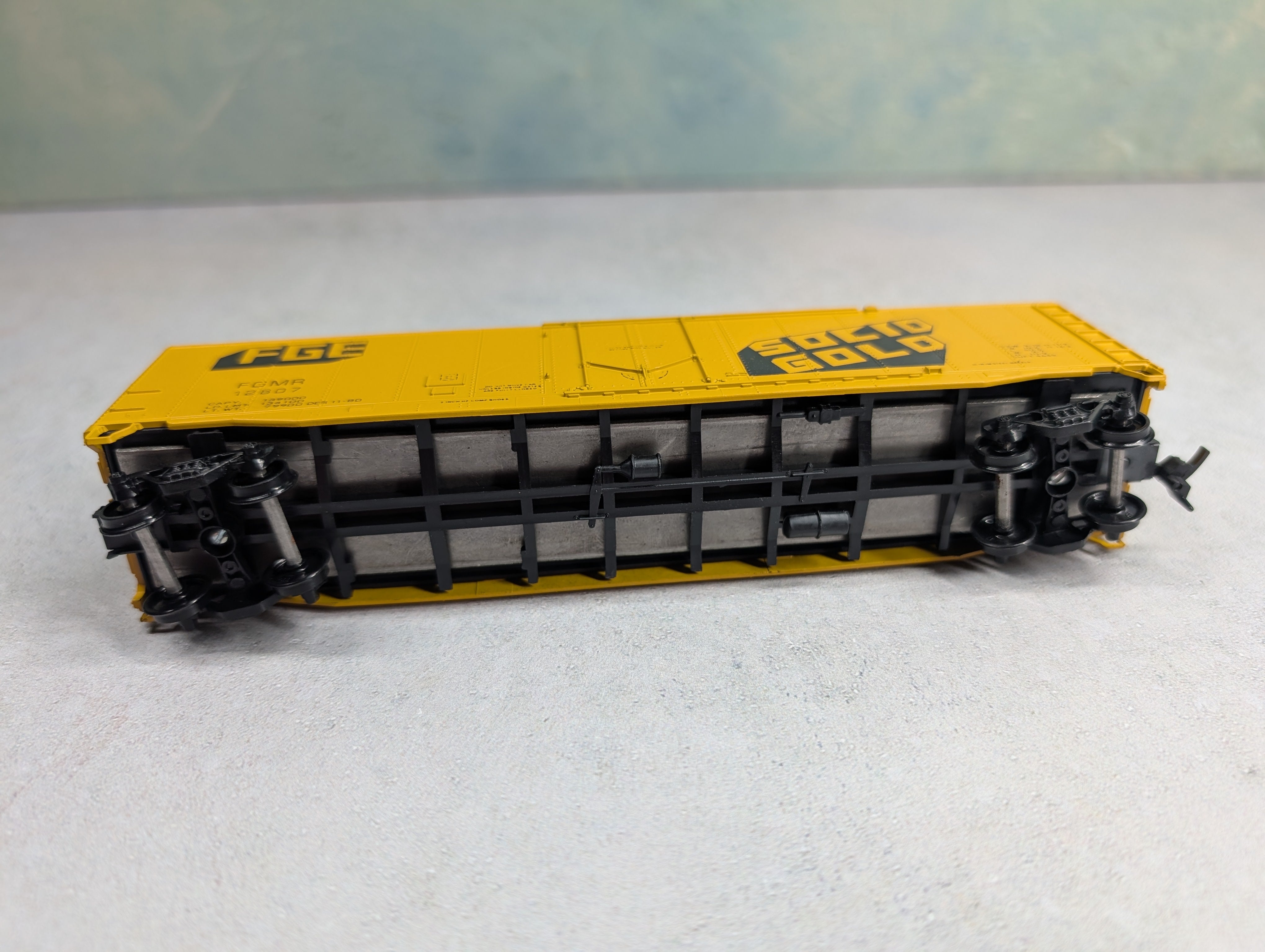 USED Athearn HO Scale 50' PD Box Car Fruit Growers Express FGMR #12807 Bev-Bel