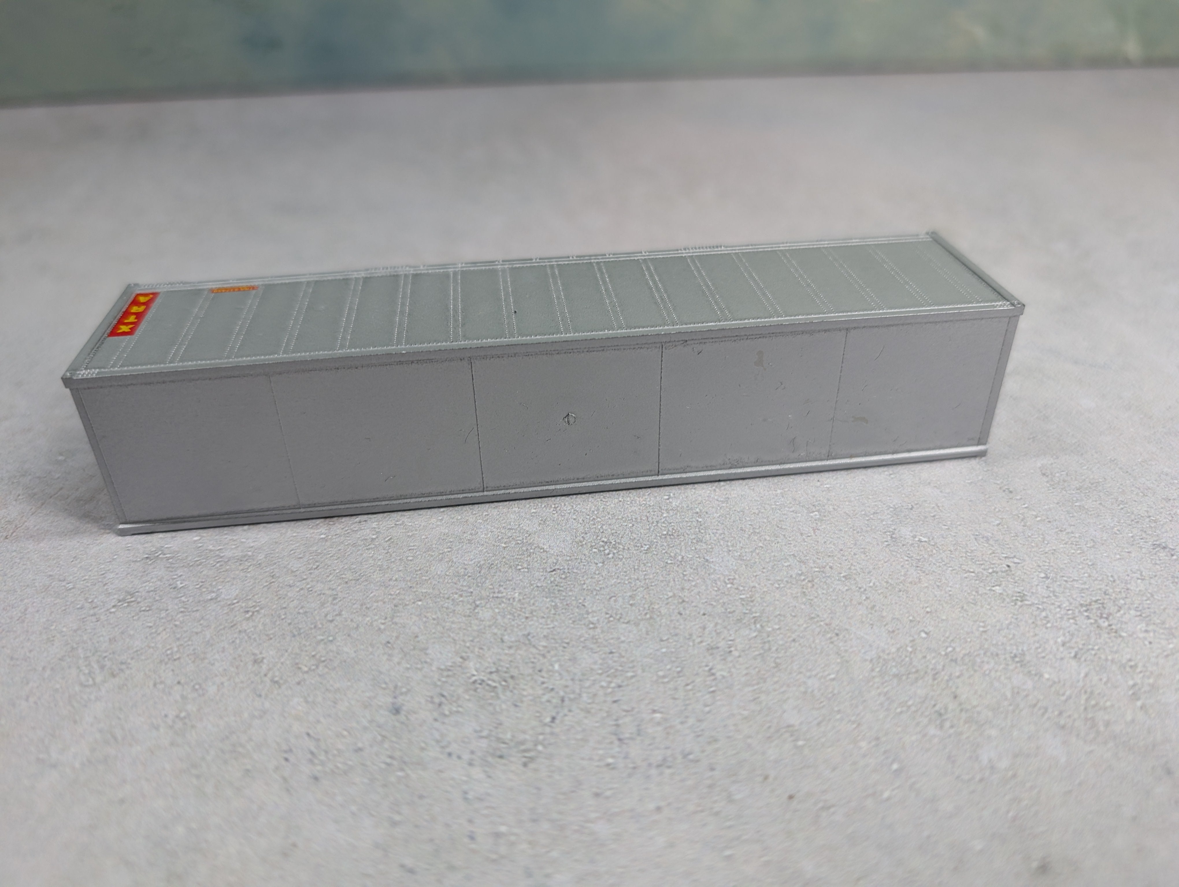 USED Athearn HO Scale 40' Container XTRA Intermodal