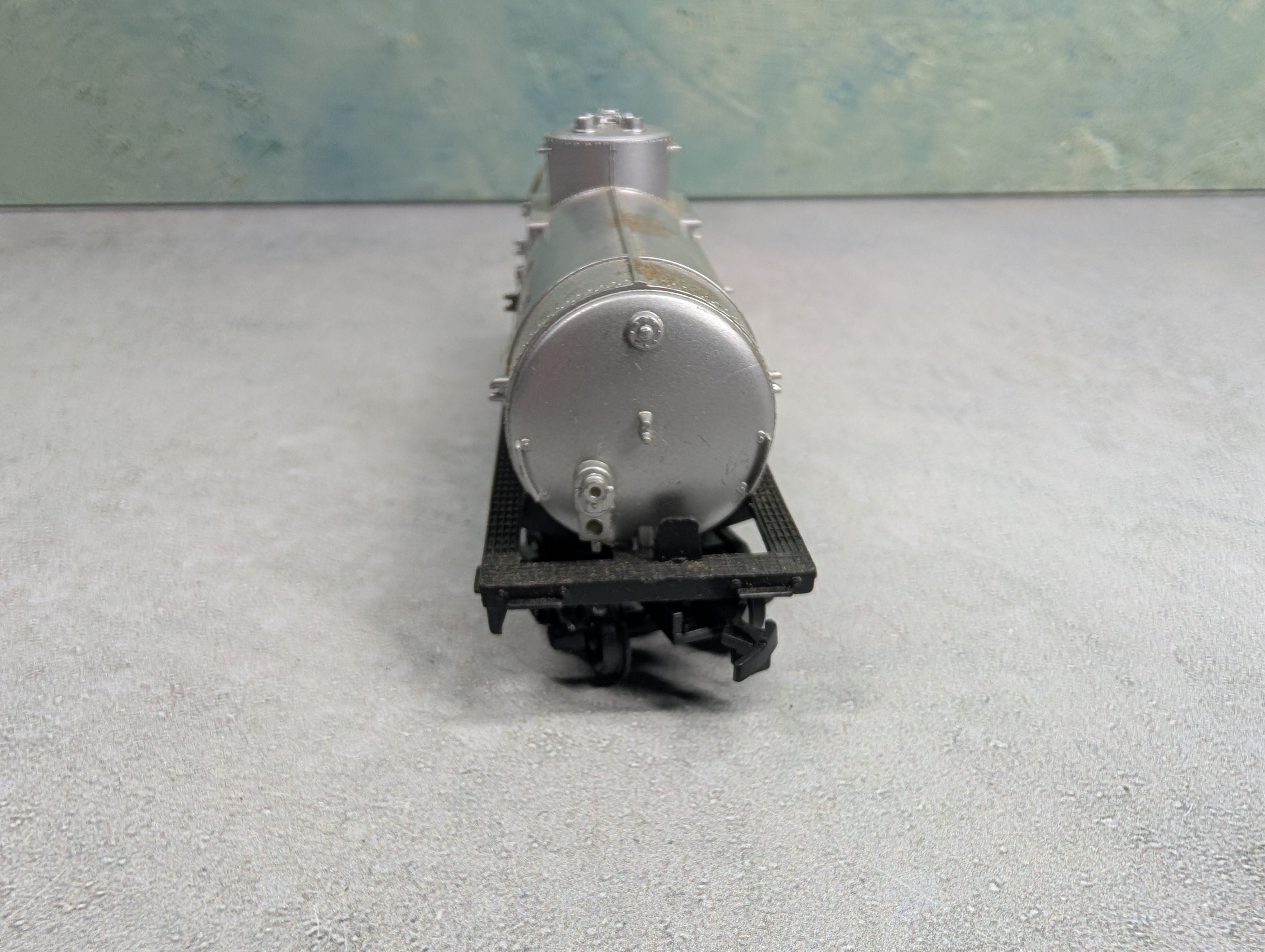USED Tyco HO Scale Single Dome Tank Car Texaco