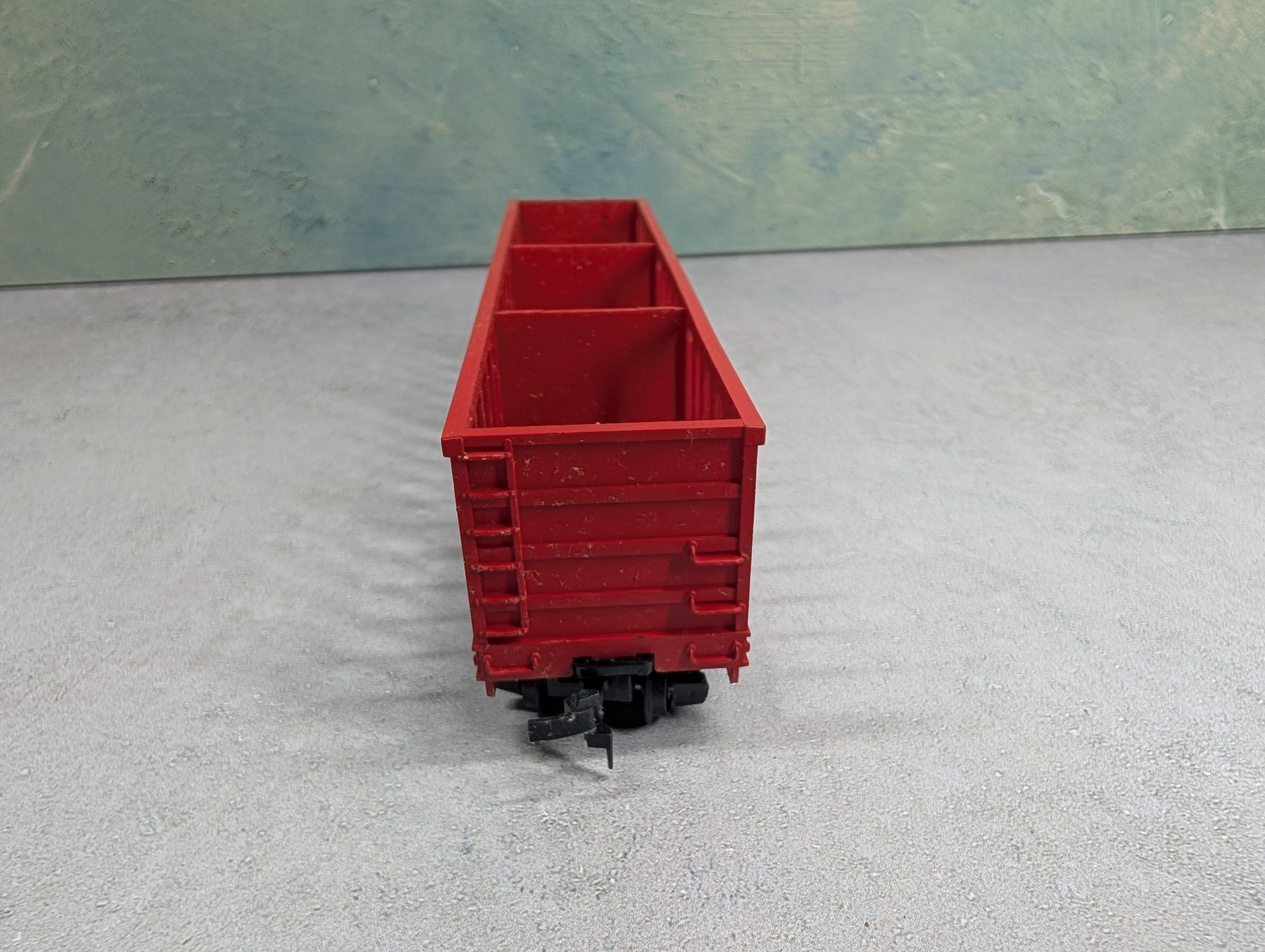 USED Roco HO Scale Pulpwood Rack Flat Car MKT 13224 #7-57