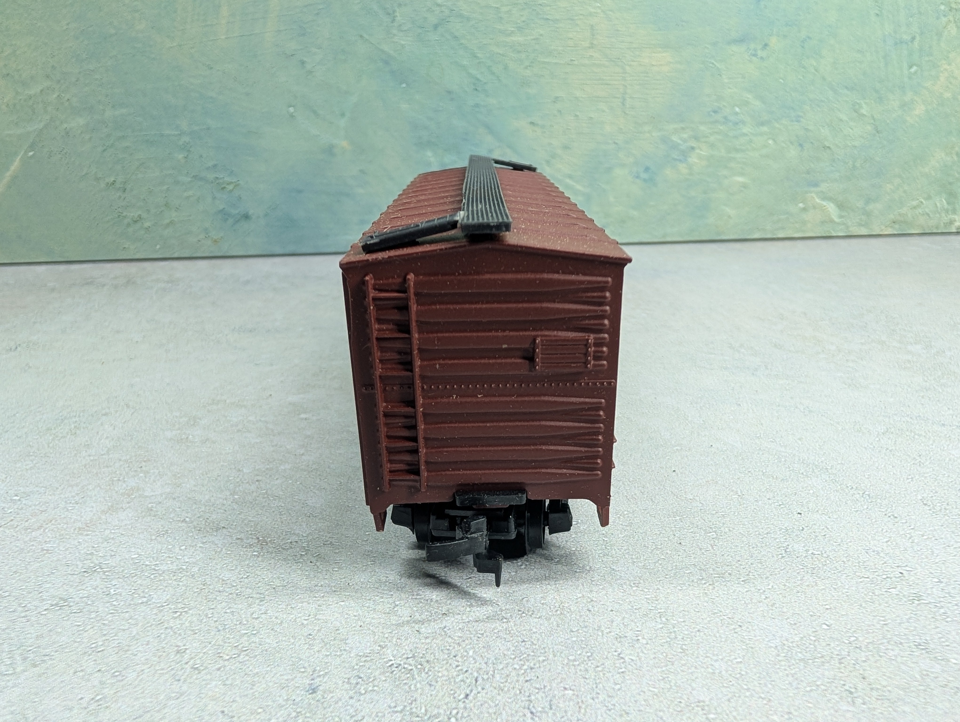 USED HO Scale Wooden Box Car Southern Pacific T&NO #31425