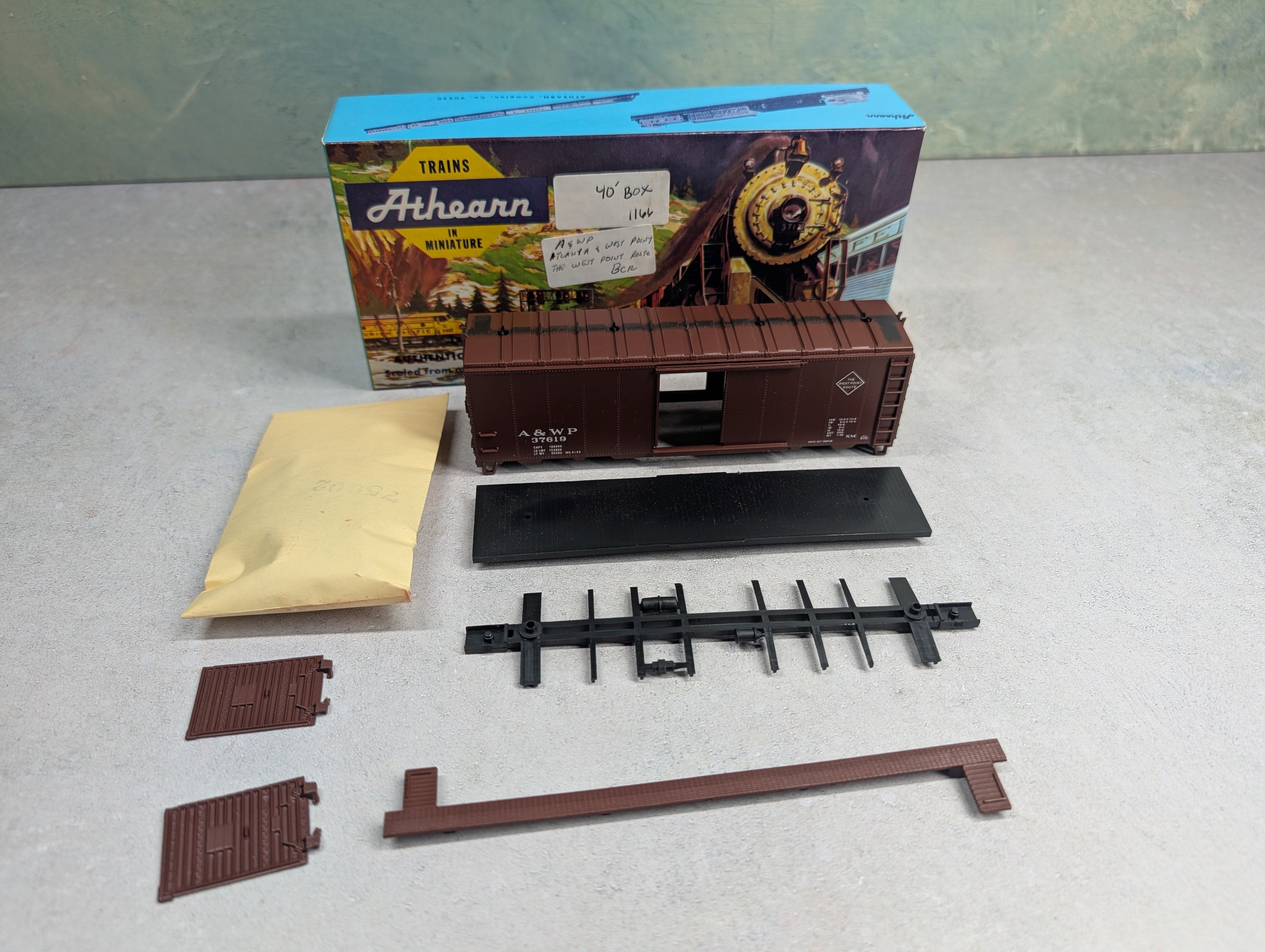 USED Athearn HO Scale 40' Box Car Atlanta and West Point A&WP #37619 Bev-Bel KIT