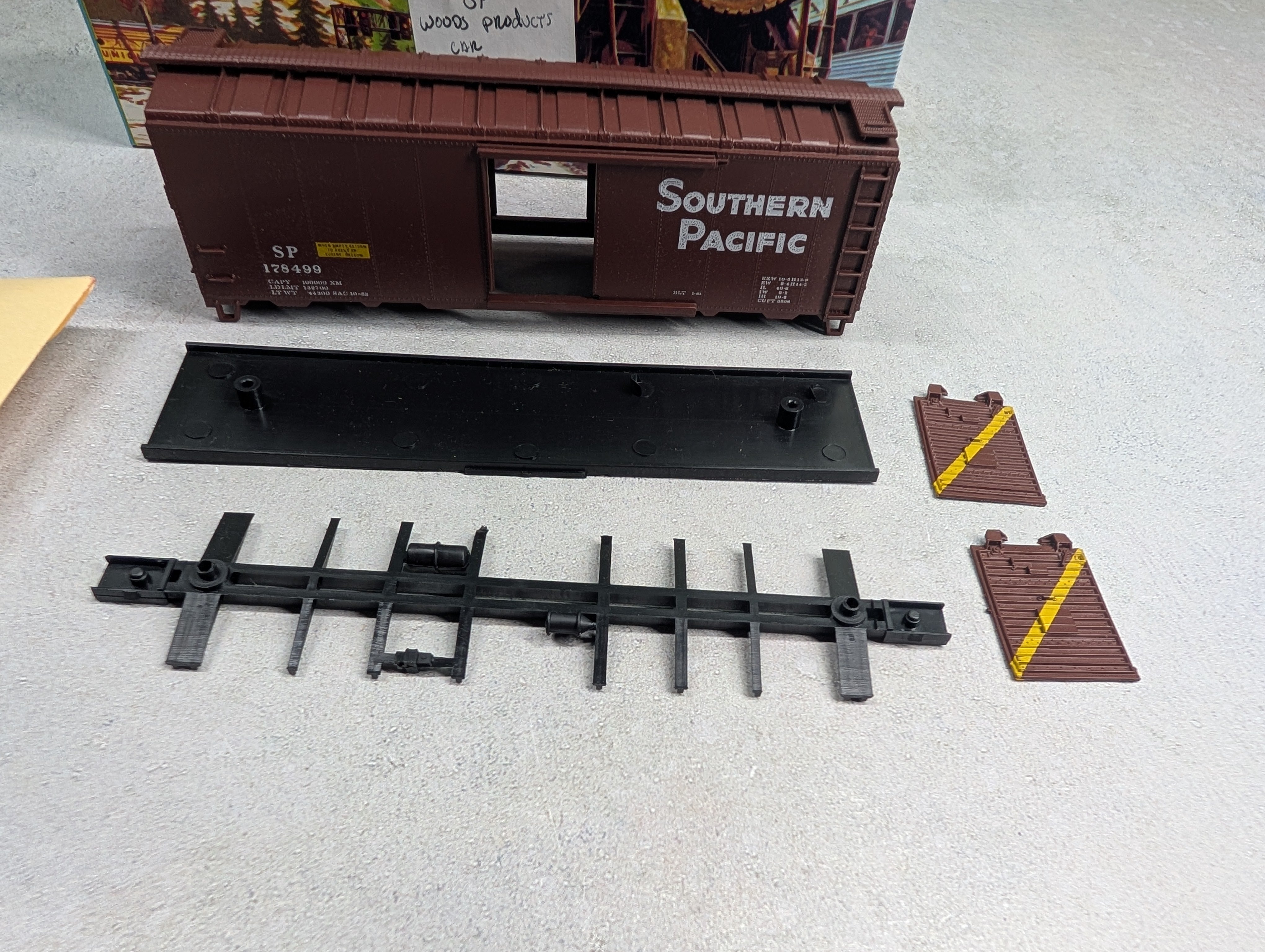 USED Athearn HO Scale 40' Box Car Southern Pacific SP #178499 Bev-Bel KIT