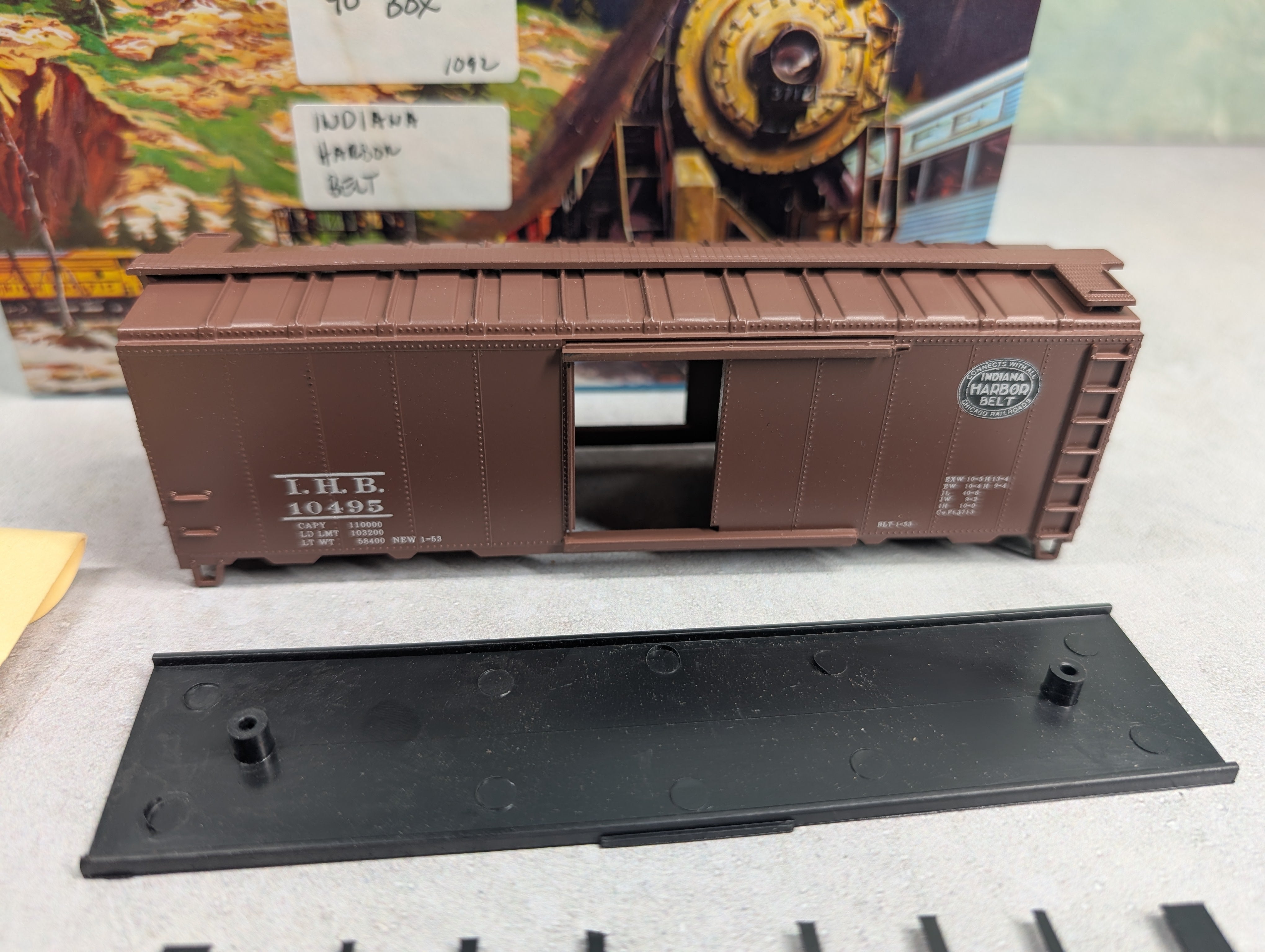 USED Athearn HO Scale 40' Box Car Indiana Harbor Belt Railroad IHB #10495 Bev-Bel KIT
