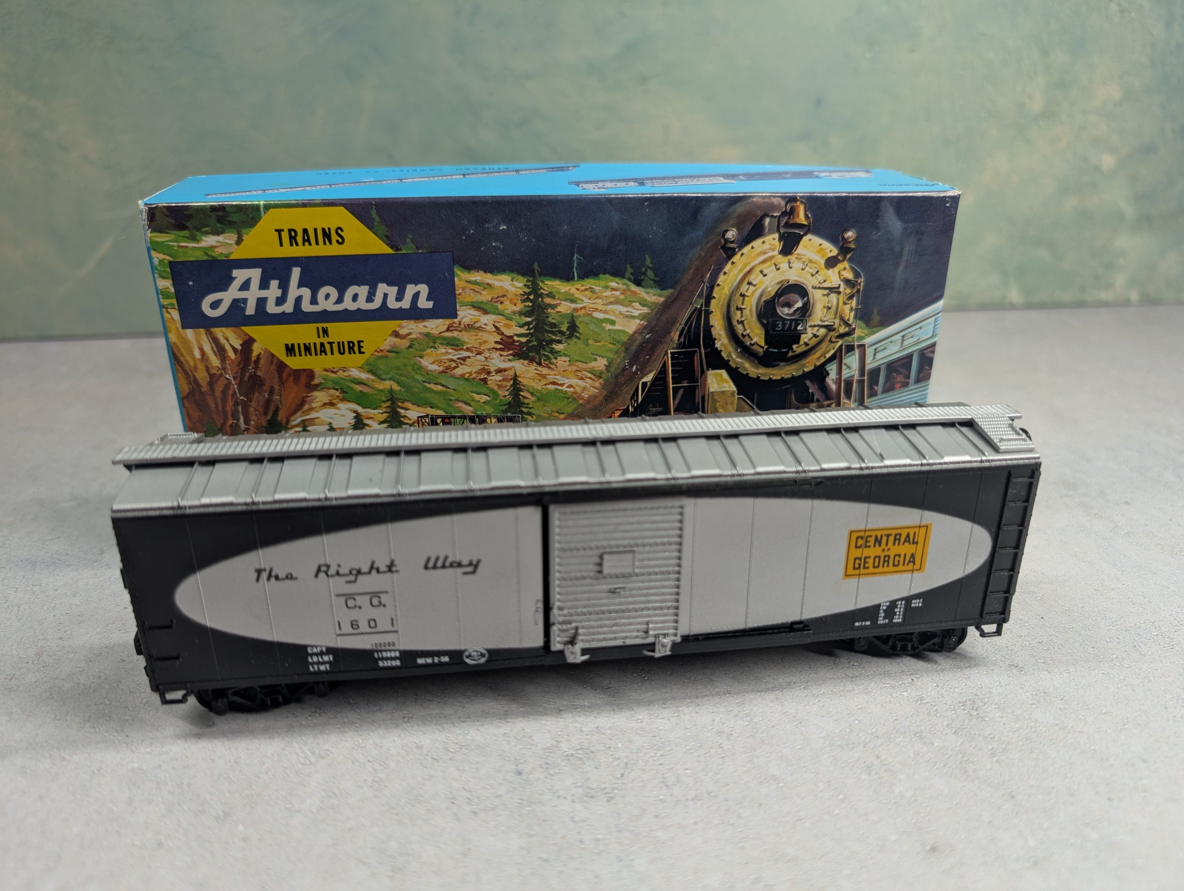 USED Athearn HO Scale 50' SD Box Car Central of Georgia CG #1601 Bev-Bel