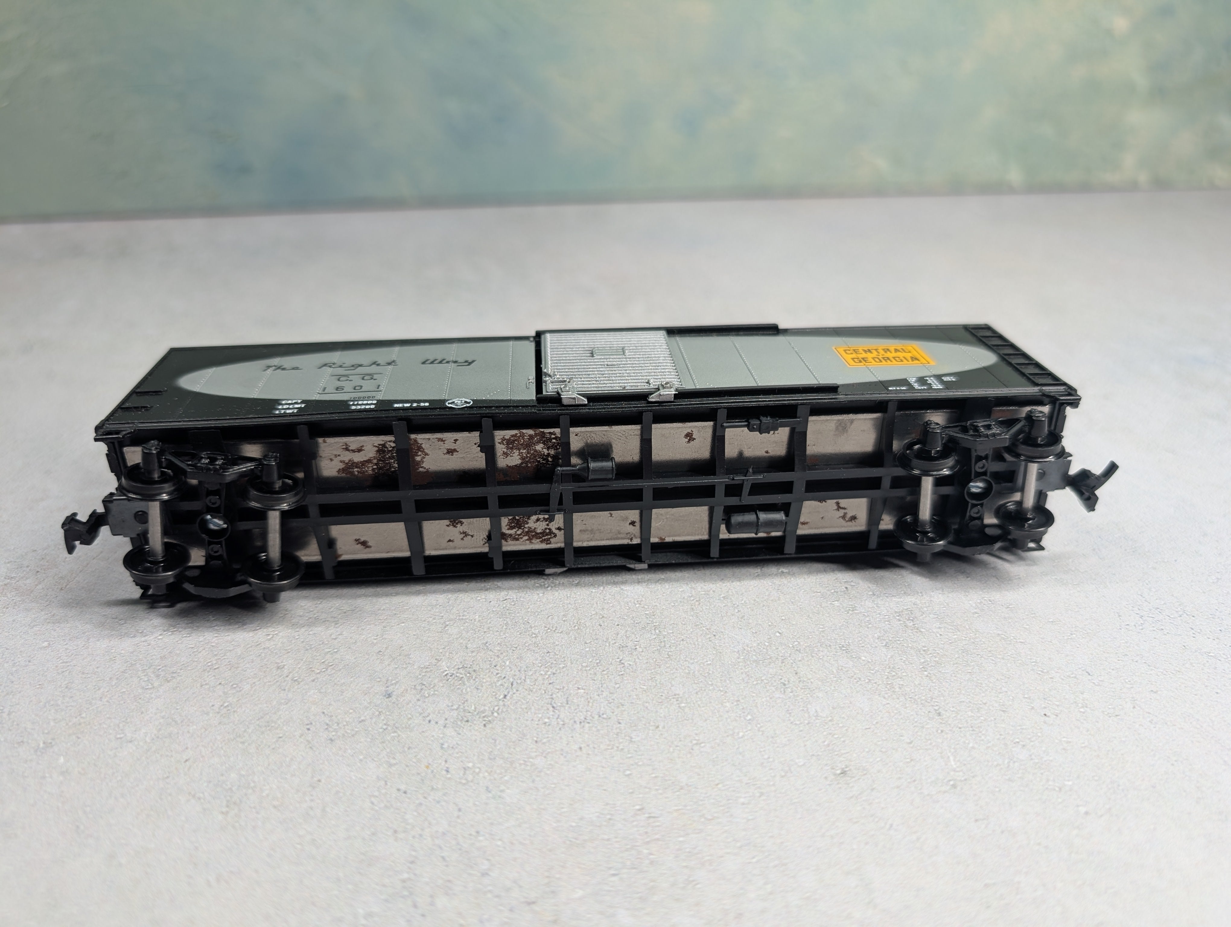 USED Athearn HO Scale 50' SD Box Car Central of Georgia CG #1601 Bev-Bel