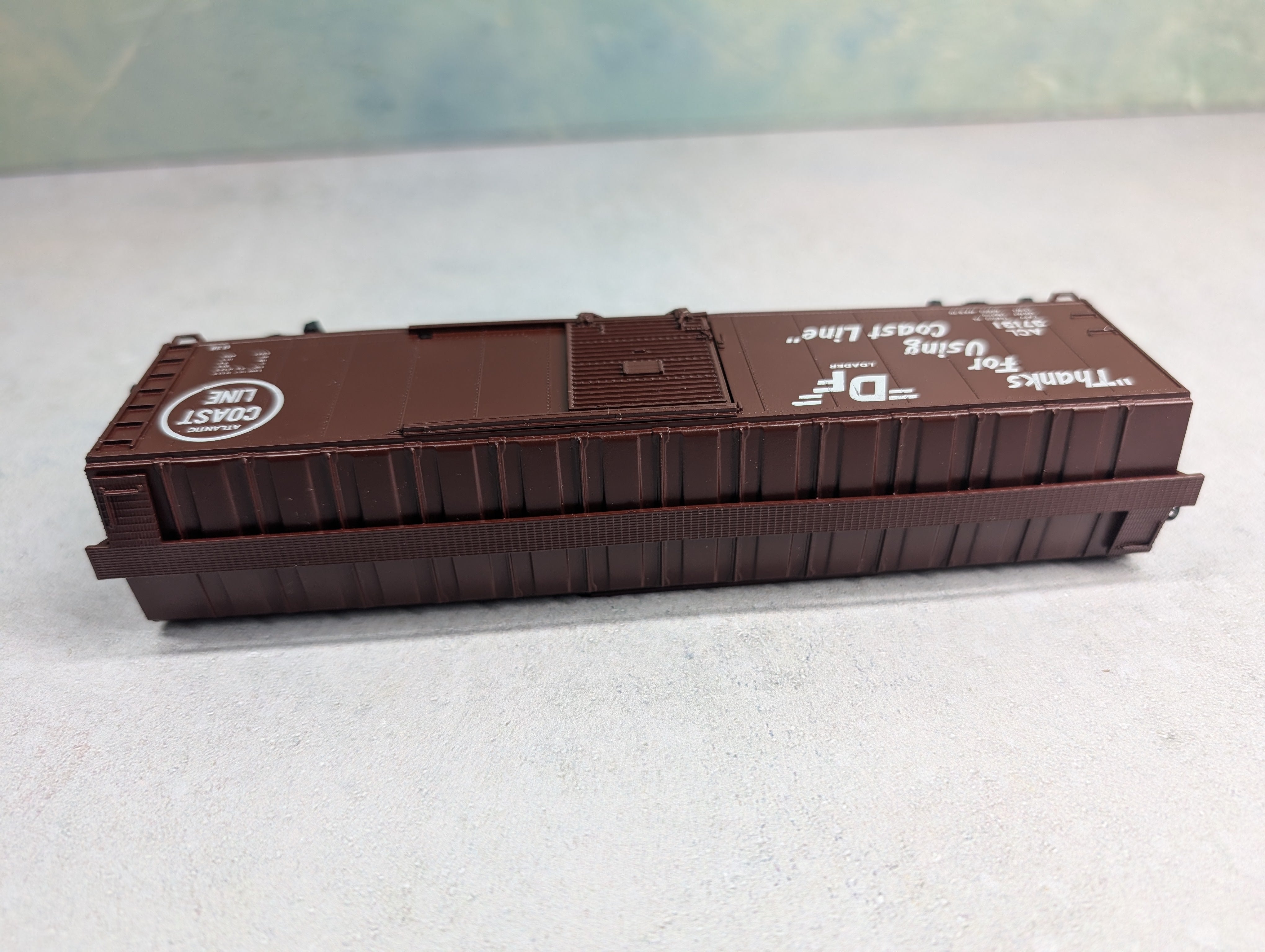 USED Athearn HO Scale 50' SD Box Car Atlantic Coast Line ACL #37131 Rail Runner