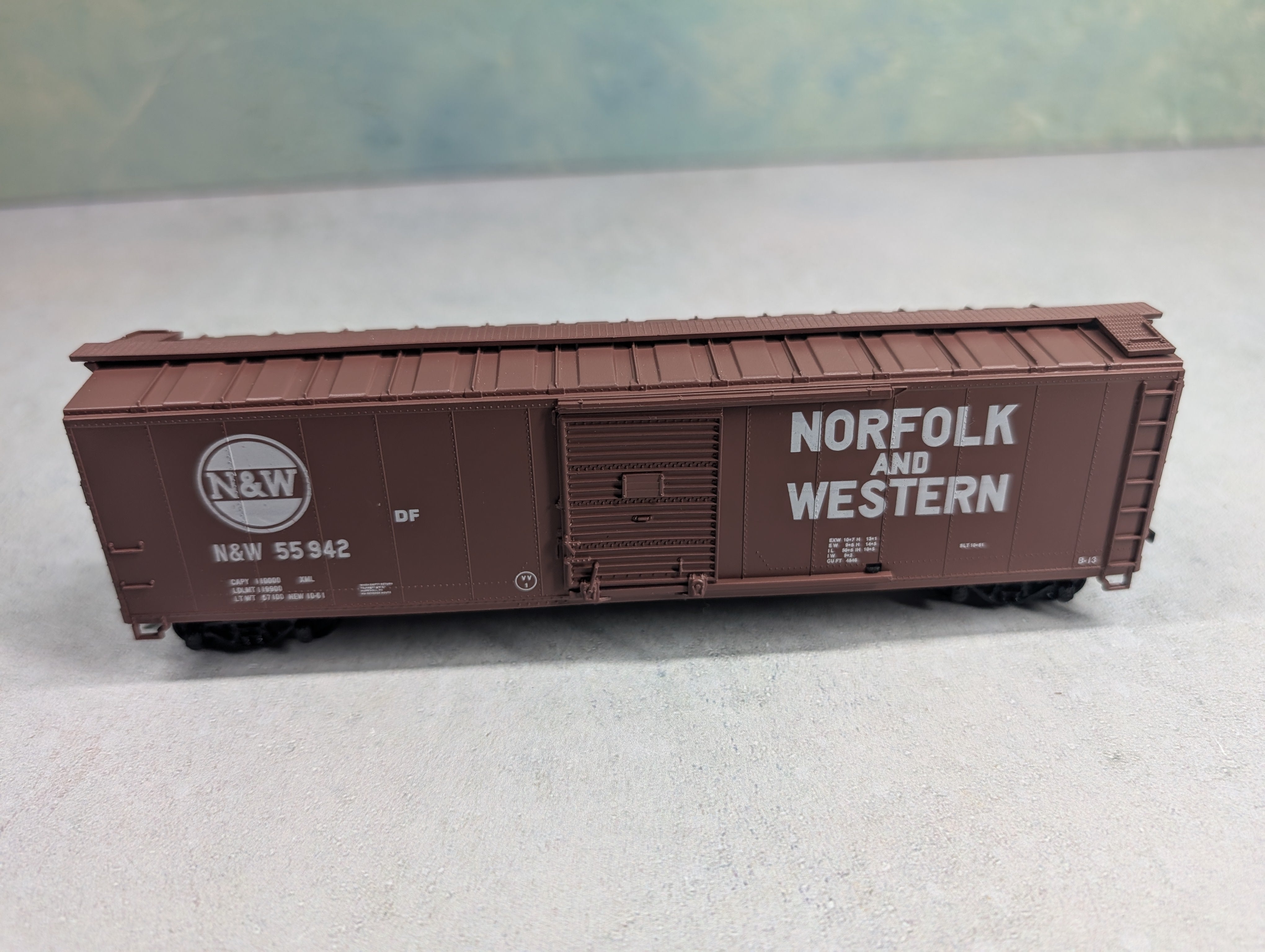 USED Athearn HO Scale 50' SD Box Car Norfolk & Western N&W #55942 Rail Runner