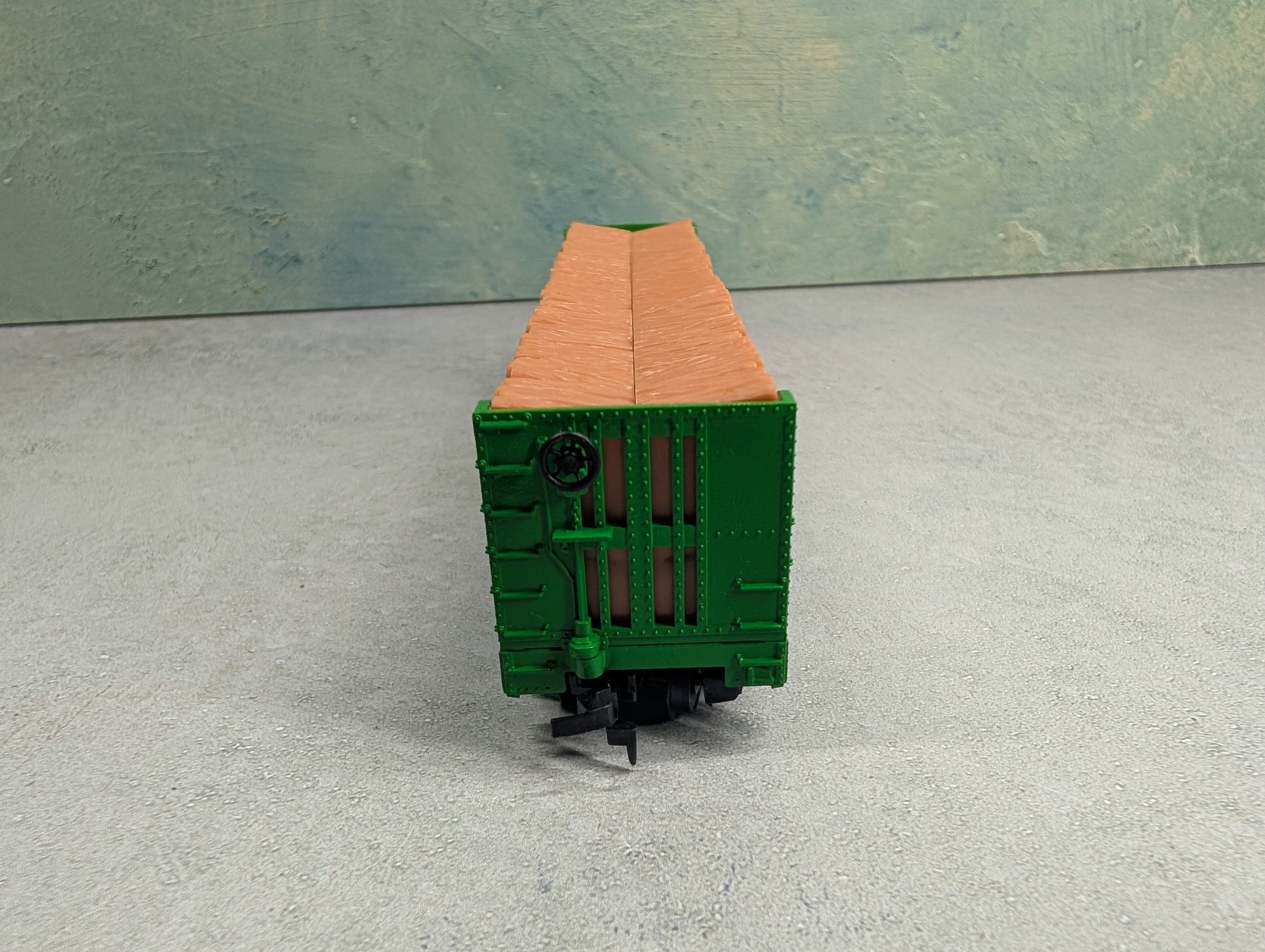 USED Tyco HO Scale Pulpwood Flat Car Great Northern