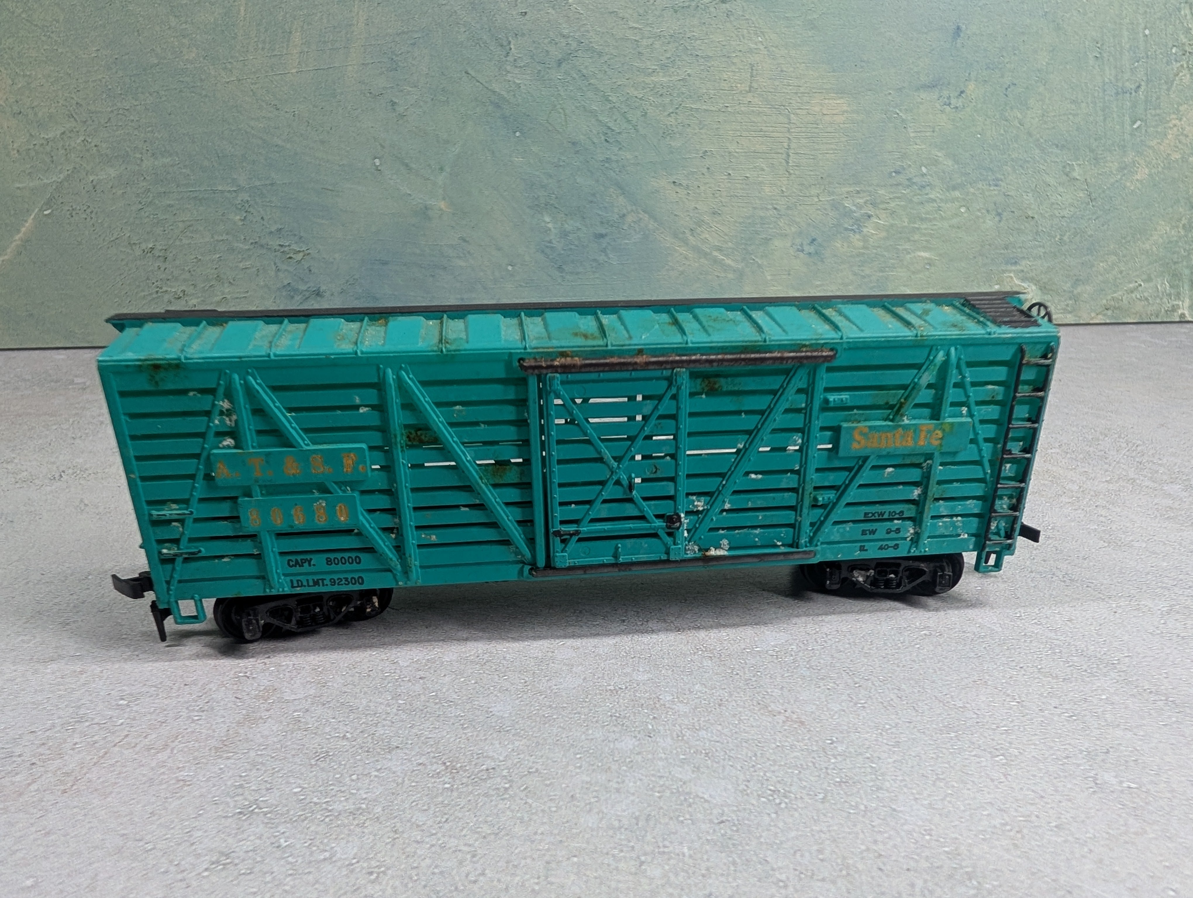 USED Mantua HO Scale 40' Stock Car Santa Fe ATSF #80680