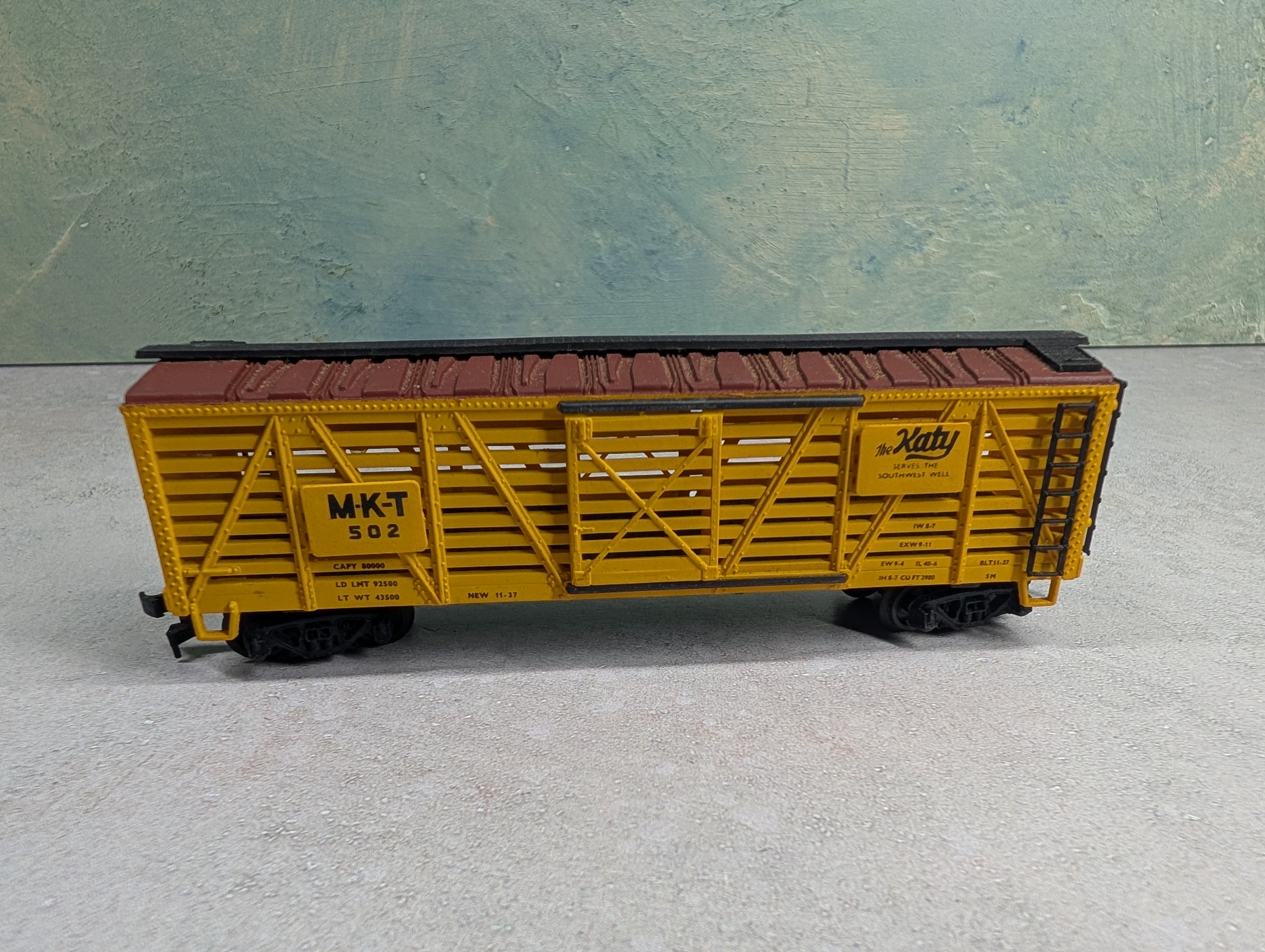 USED AHM HO Scale 40' Stock Car MKT #502