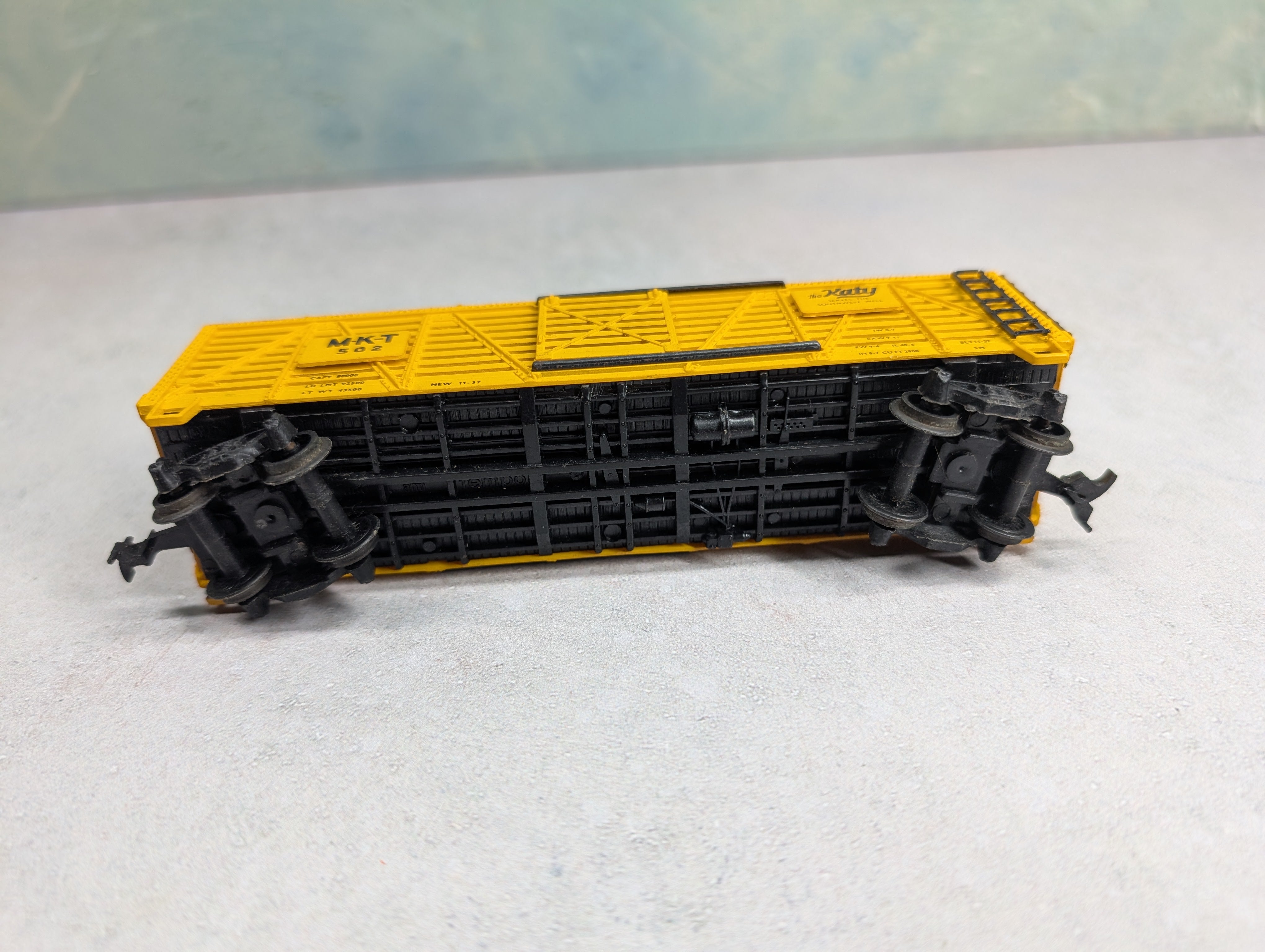 USED AHM HO Scale 40' Stock Car MKT #502