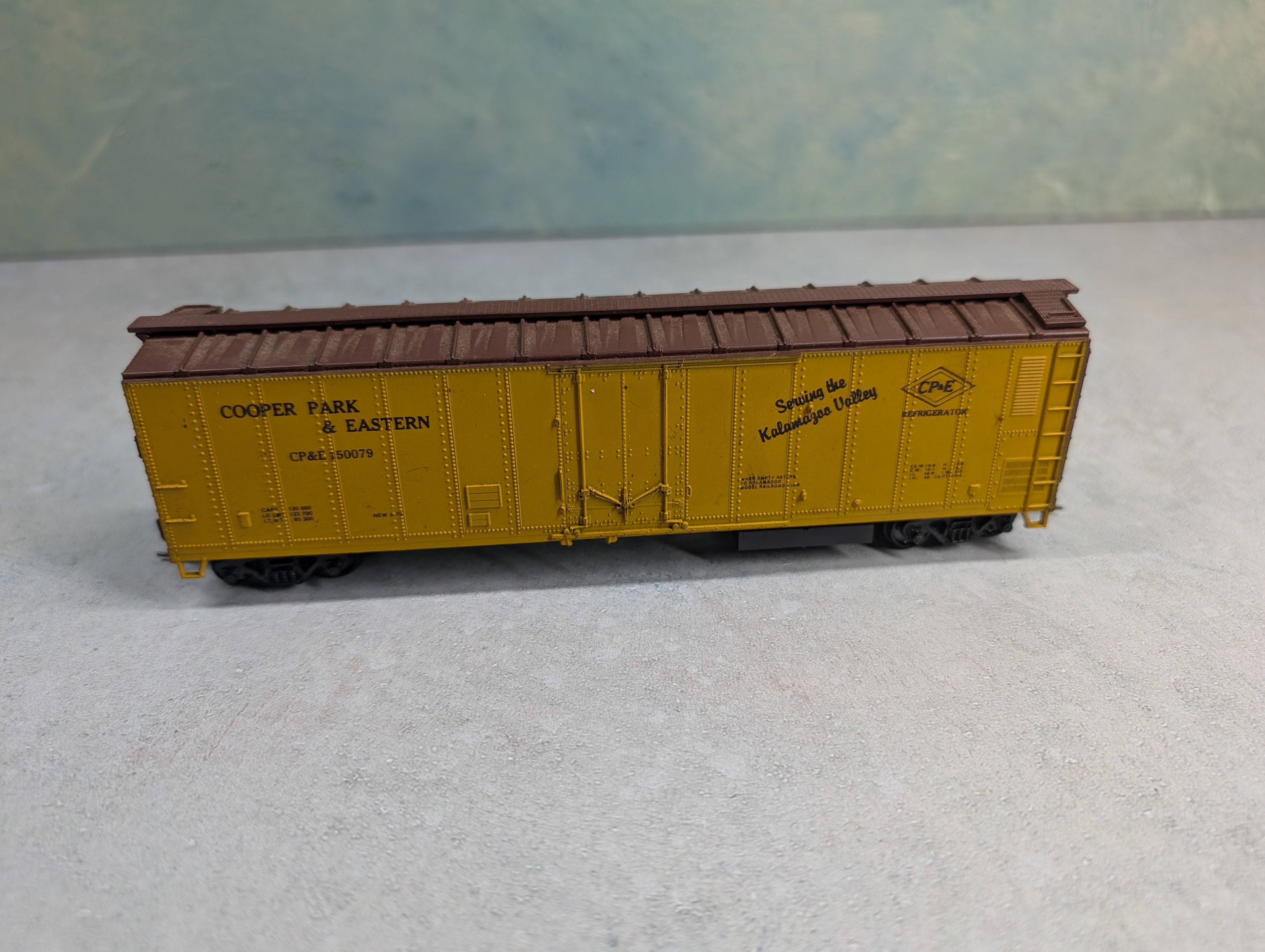 USED Athearn HO Scale 50' Reefer Box Car Cooper Park & Eastern CP&E #150079