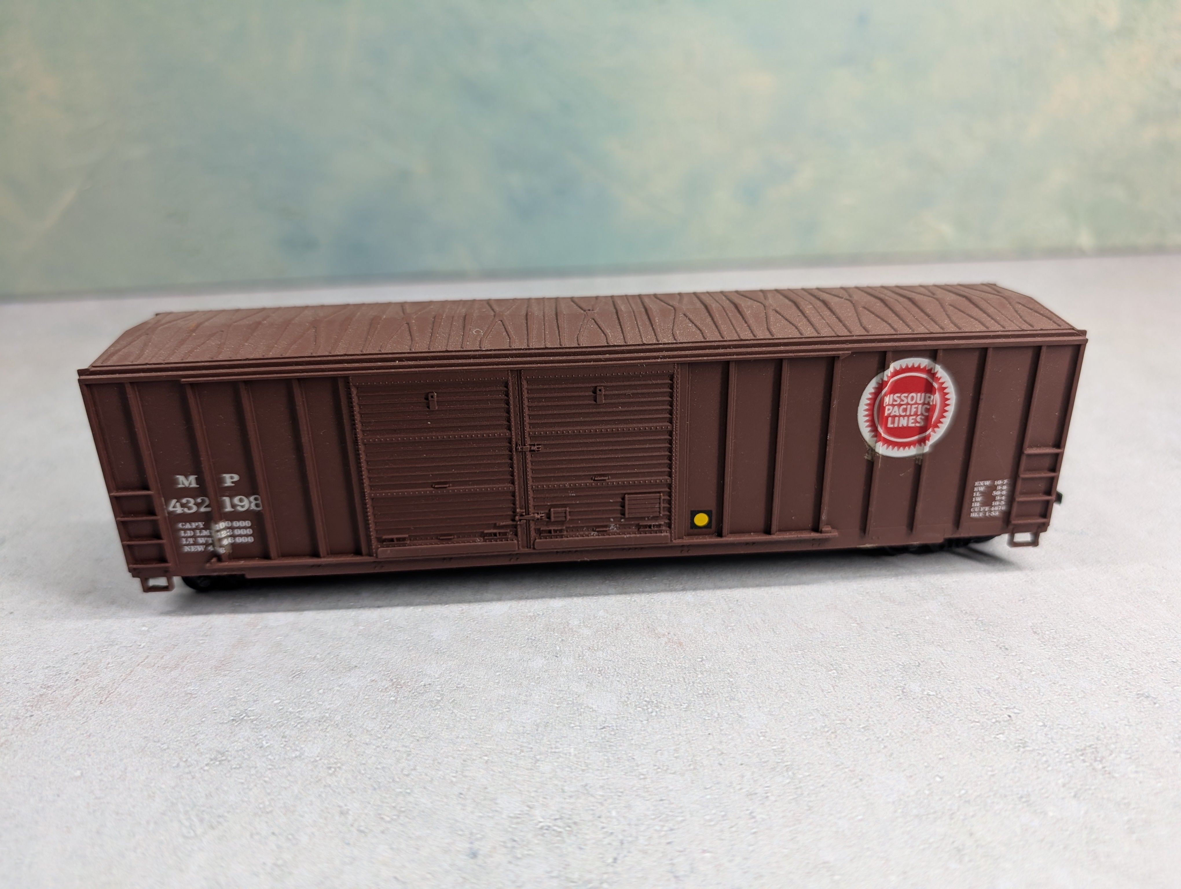 USED Roundhouse HO Scale 50' DD OB Box Car Missouri Pacific MP #432198 Decal