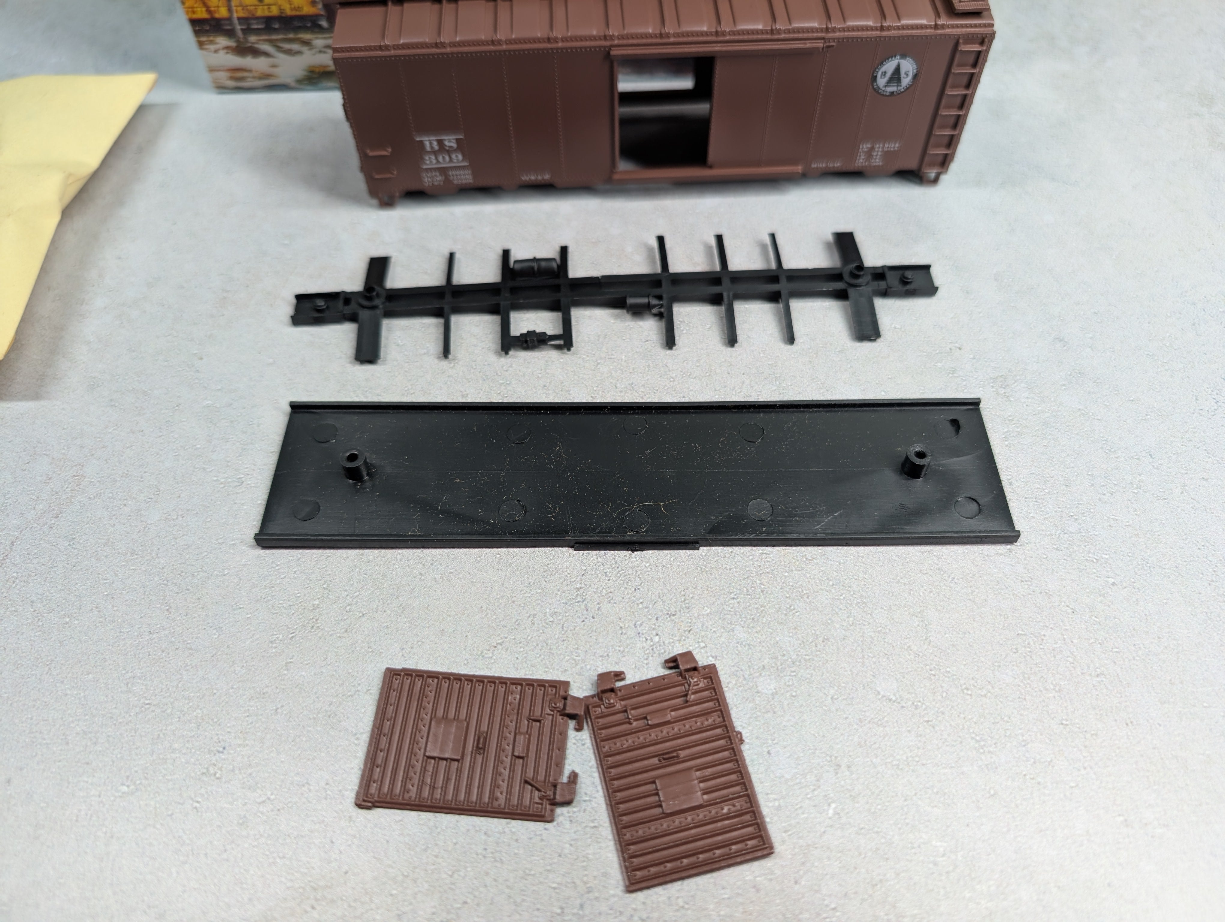 USED Athearn HO Scale 40' Box Car Birmingham Southern Railroad BS #309 Bev-Bel KIT