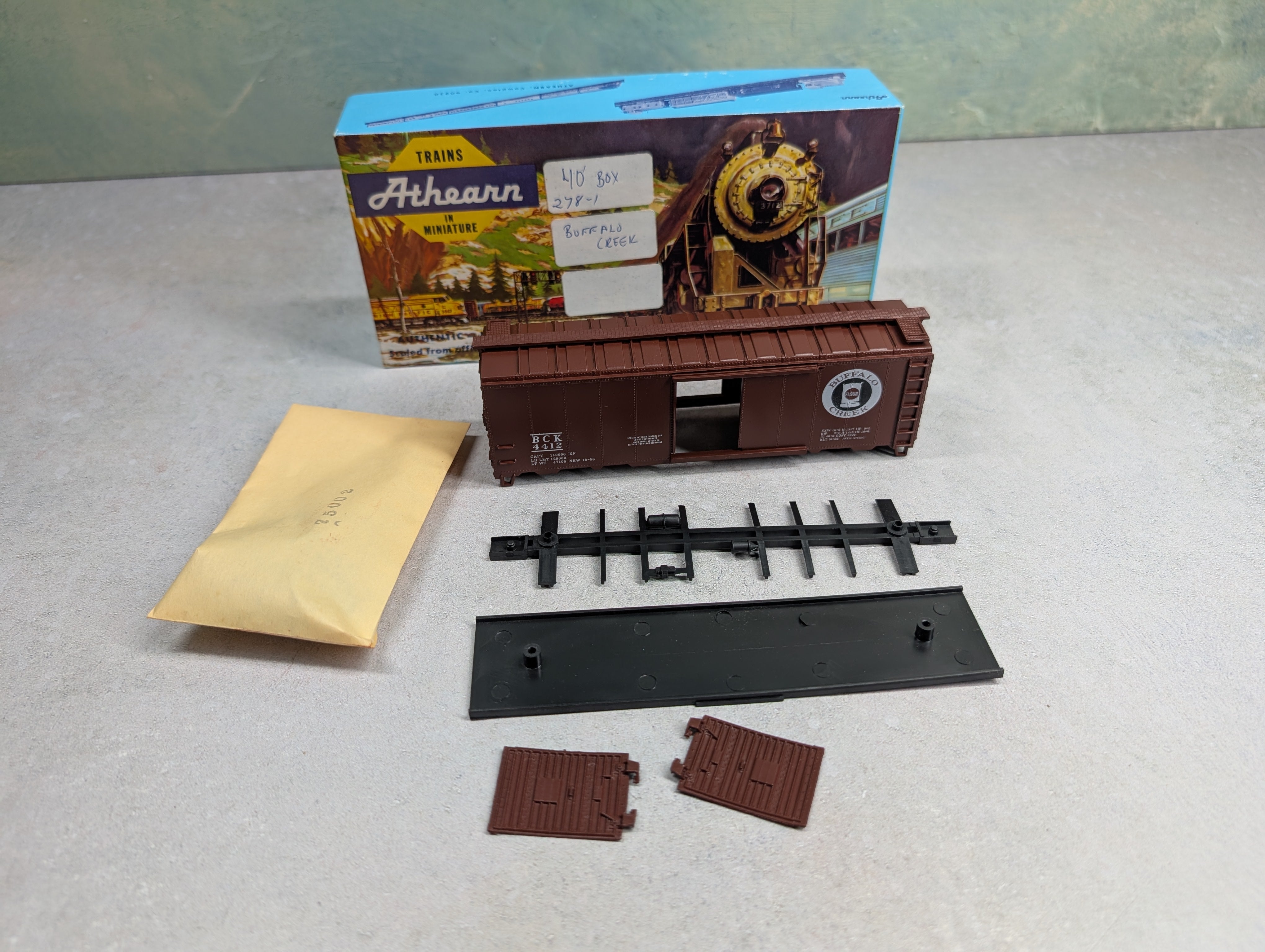 USED Athearn HO Scale 40' Box Car Buffalo Creek BCK #4412 Bev-Bel KIT