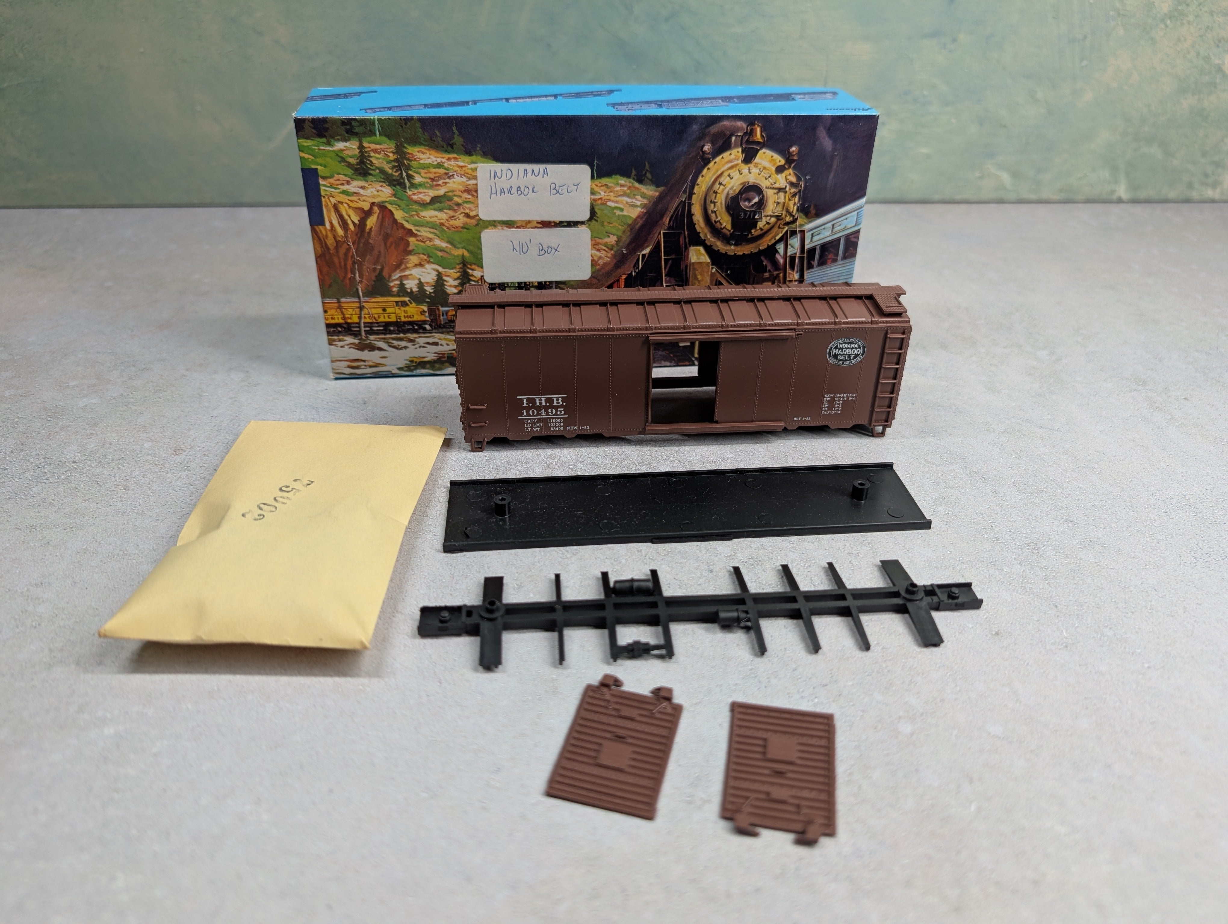 USED Athearn HO Scale 40' Box Car Indiana Harbor Belt IHB #10495 Bev-Bel KIT