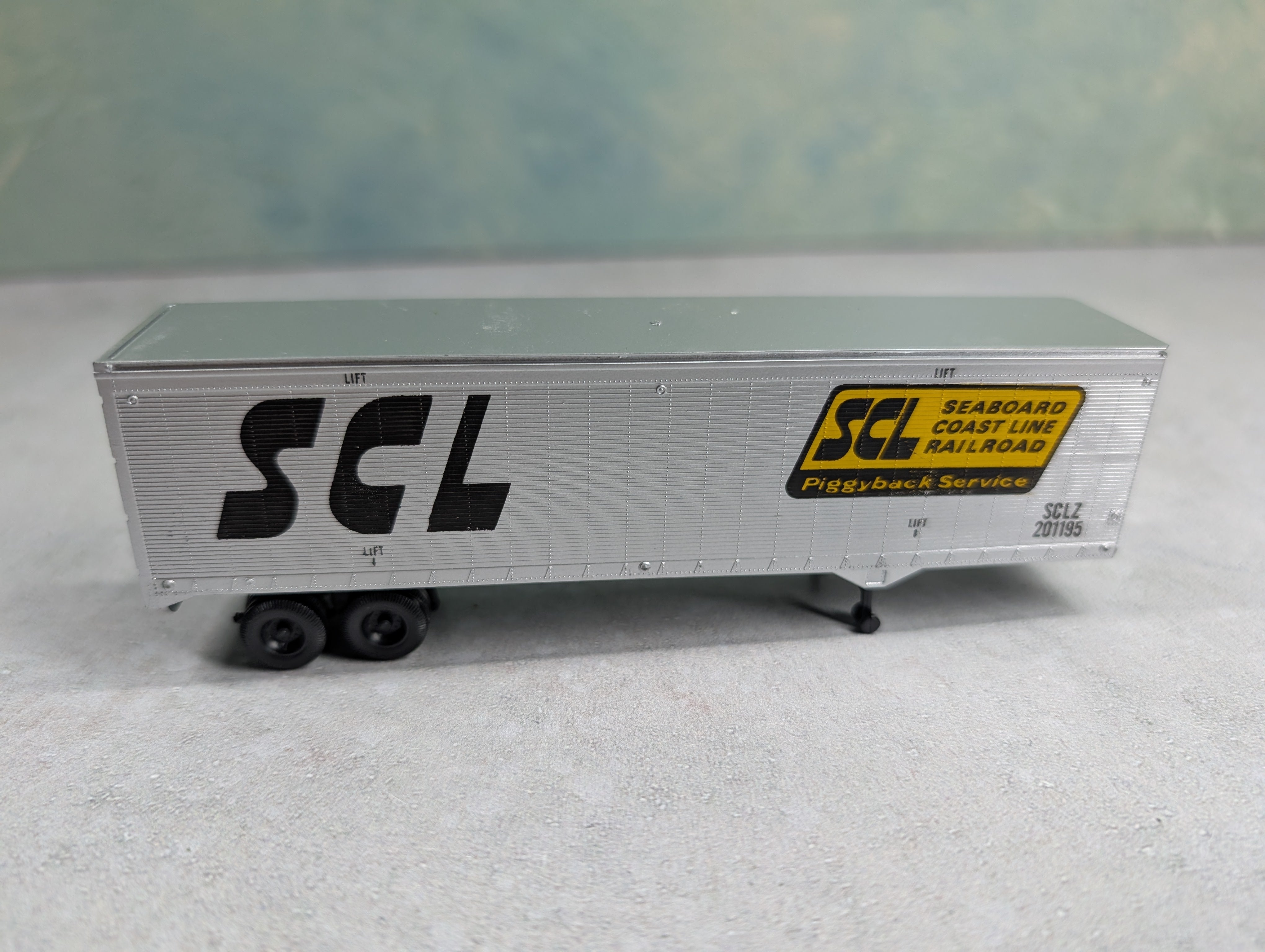 USED Athearn HO Scale 40' Trailer Seaboard Coast Line SCL #201195