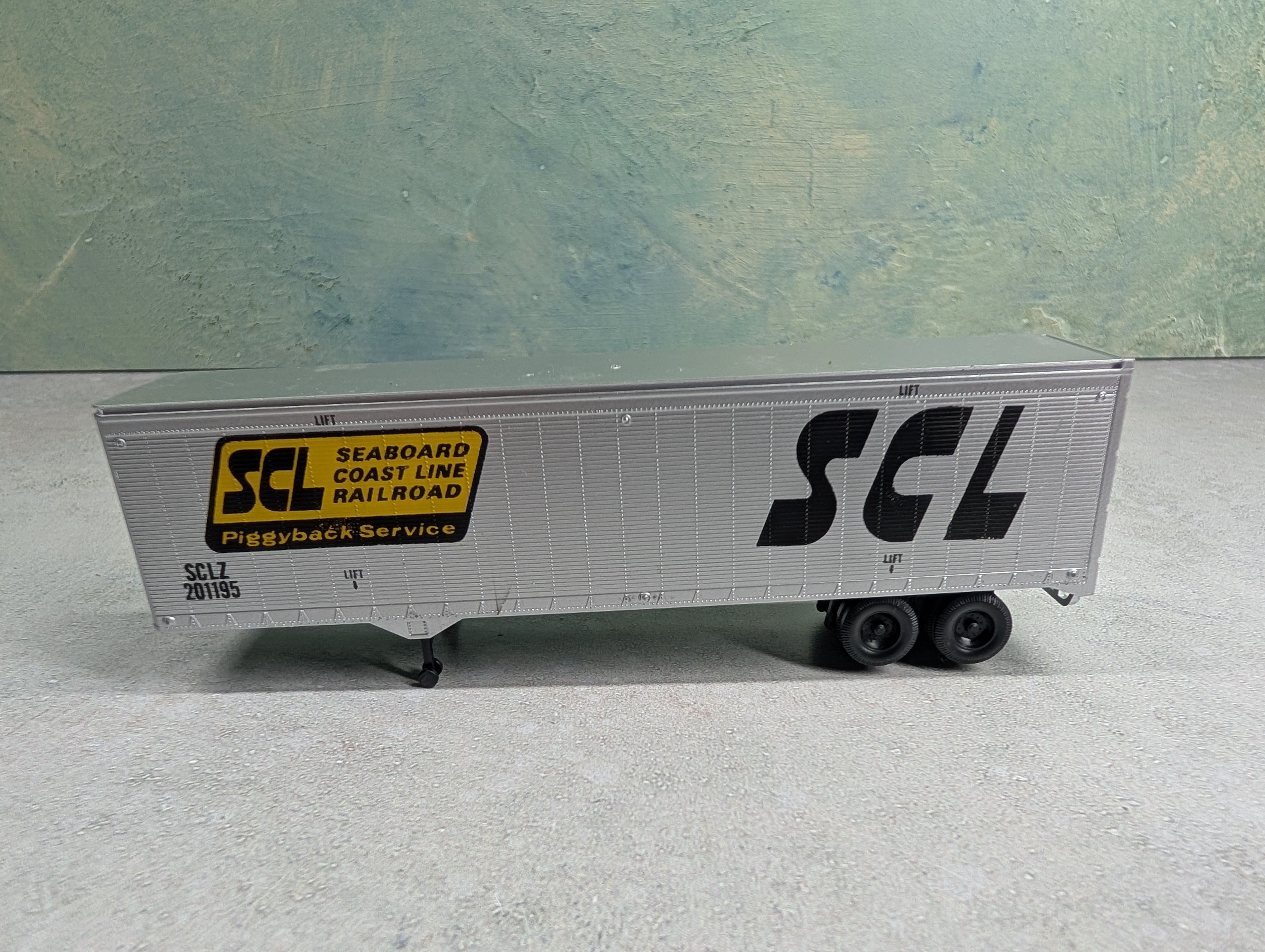 USED Athearn HO Scale 40' Trailer Seaboard Coast Line SCL #201195
