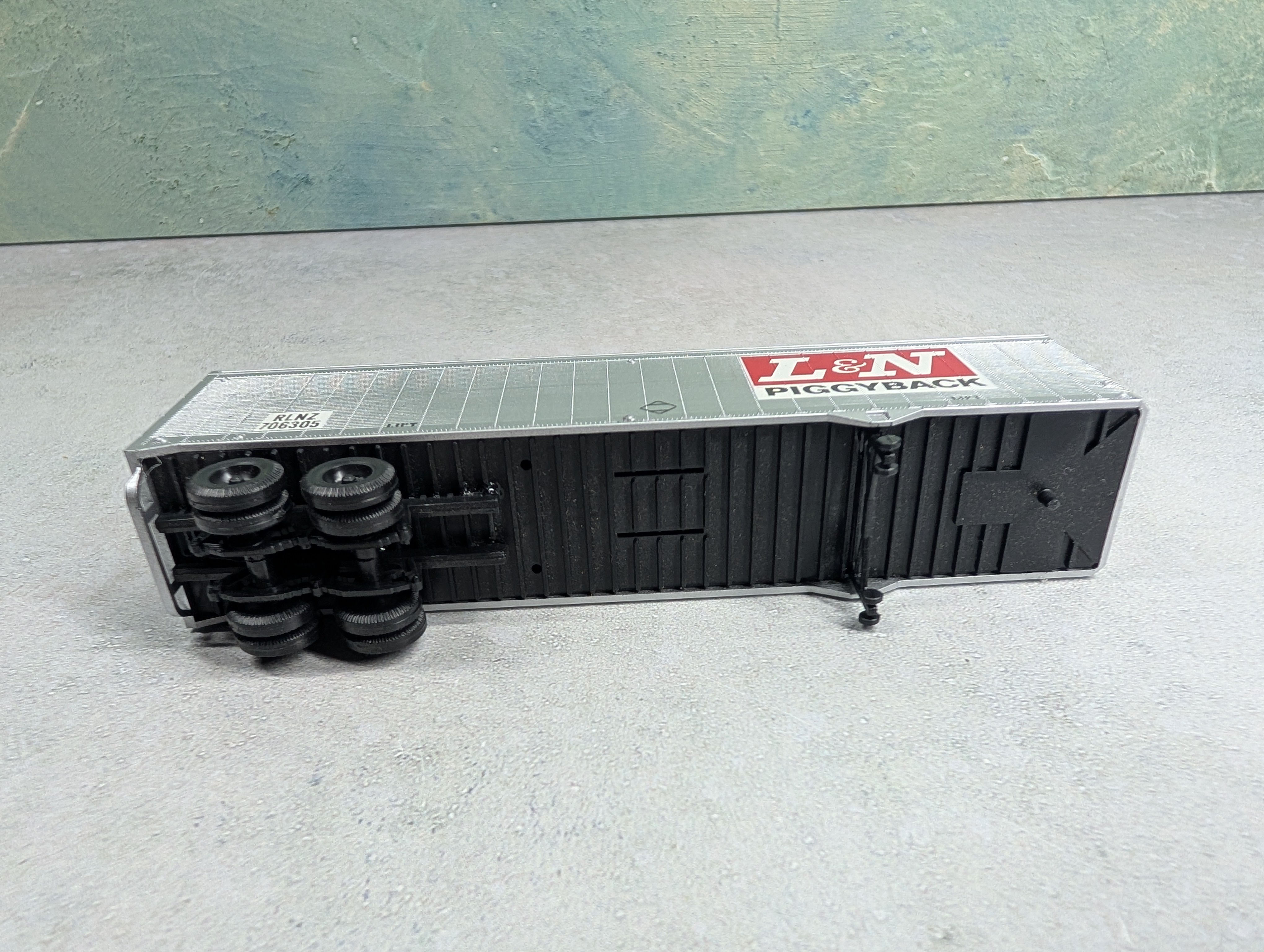 USED Athearn HO Scale 40' Trailer Louisville & Nashville L&N #706305