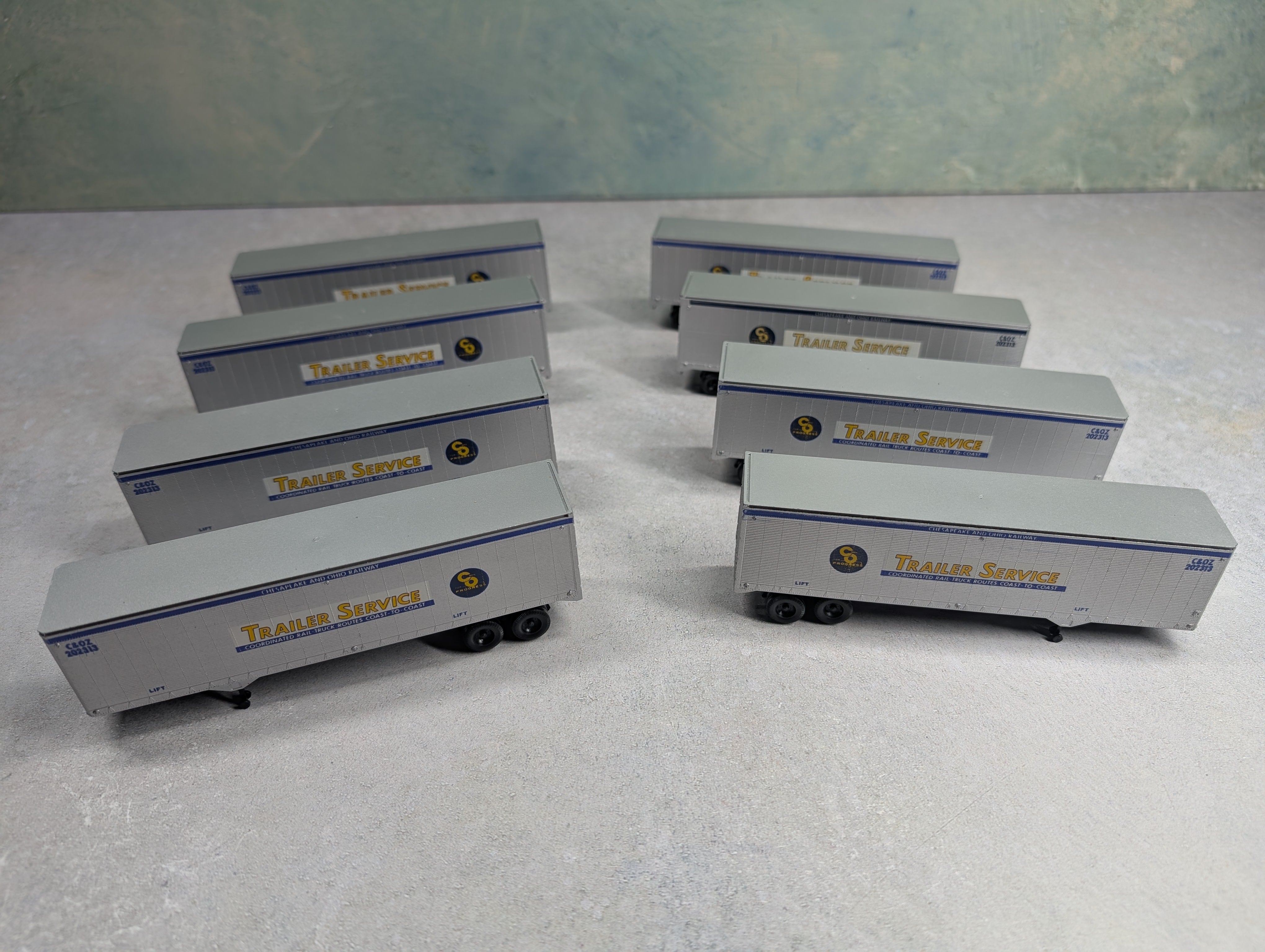 USED Athearn HO Scale 40' Trailers Chesapeake and Ohio C&OZ #202313 (8 pcs)