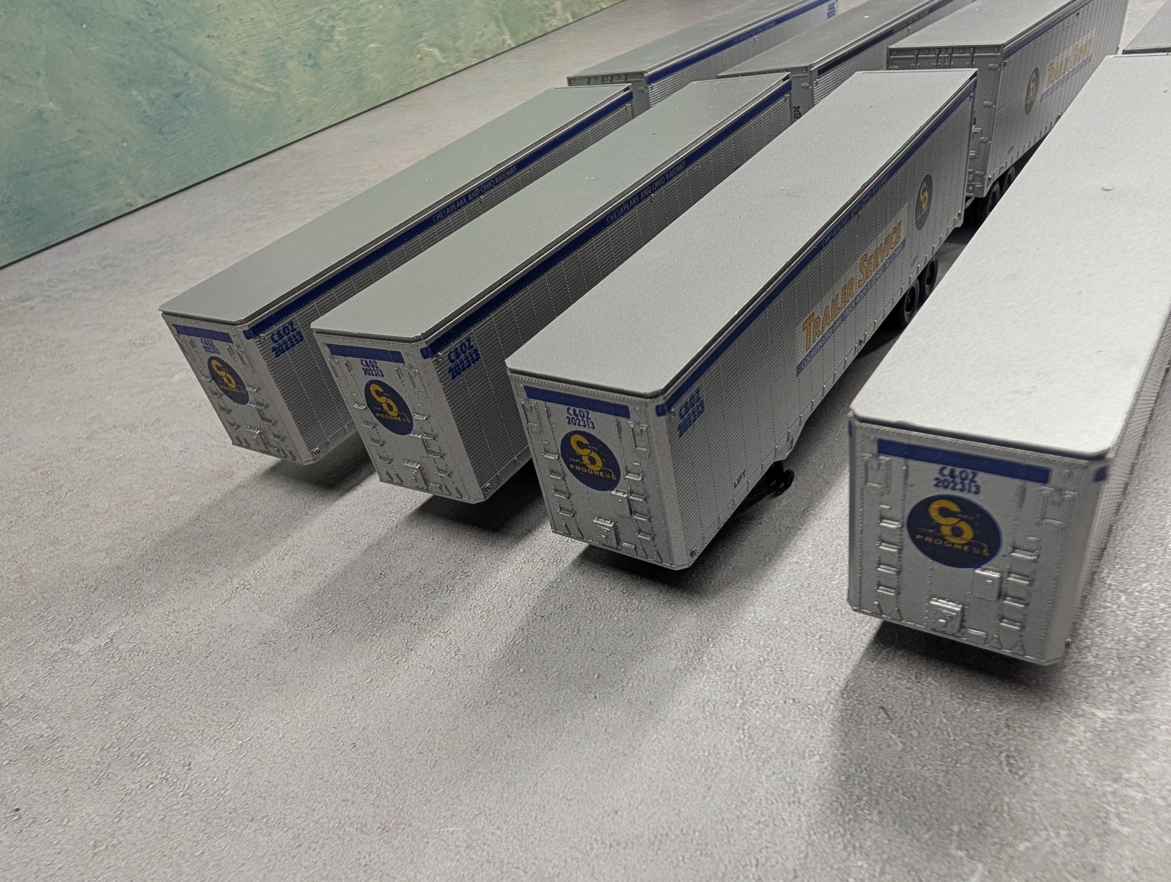 USED Athearn HO Scale 40' Trailers Chesapeake and Ohio C&OZ #202313 (8 pcs)