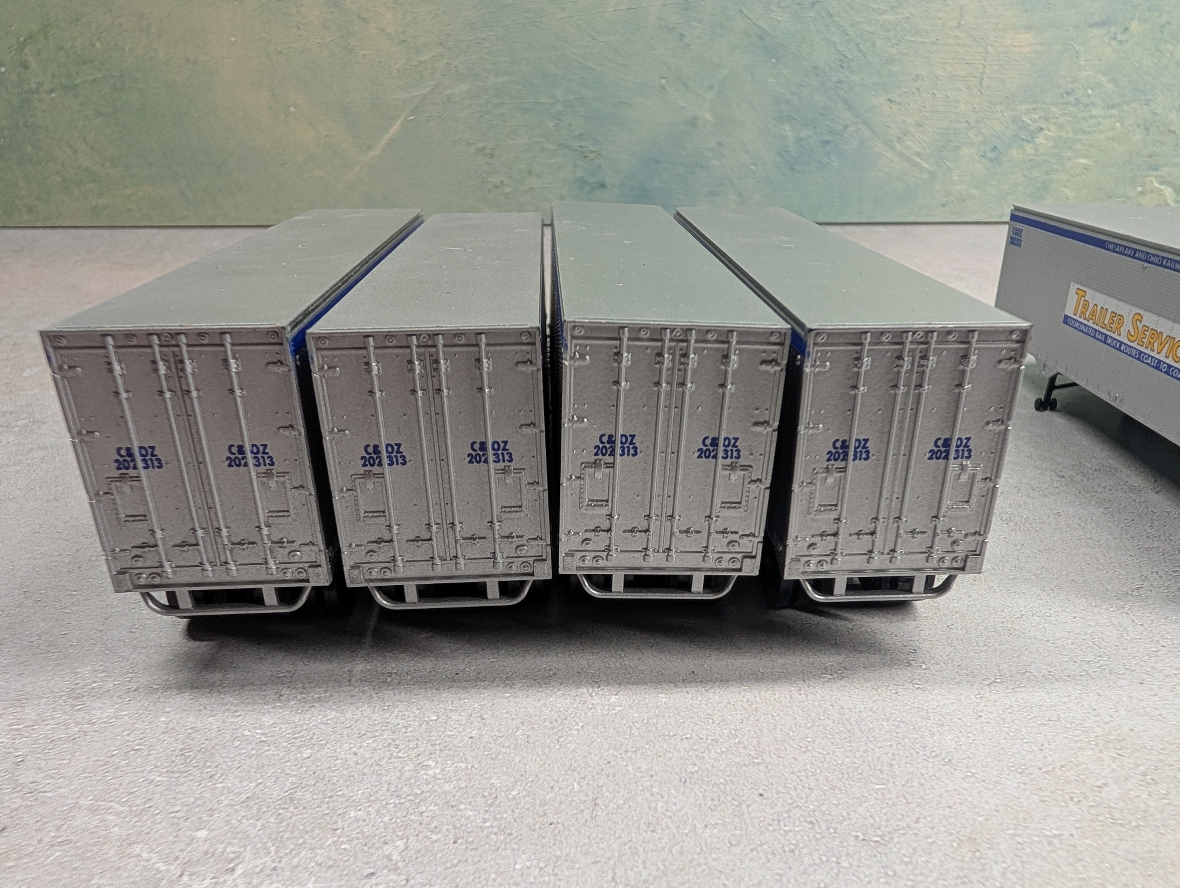 USED Athearn HO Scale 40' Trailers Chesapeake and Ohio C&OZ #202313 (8 pcs)