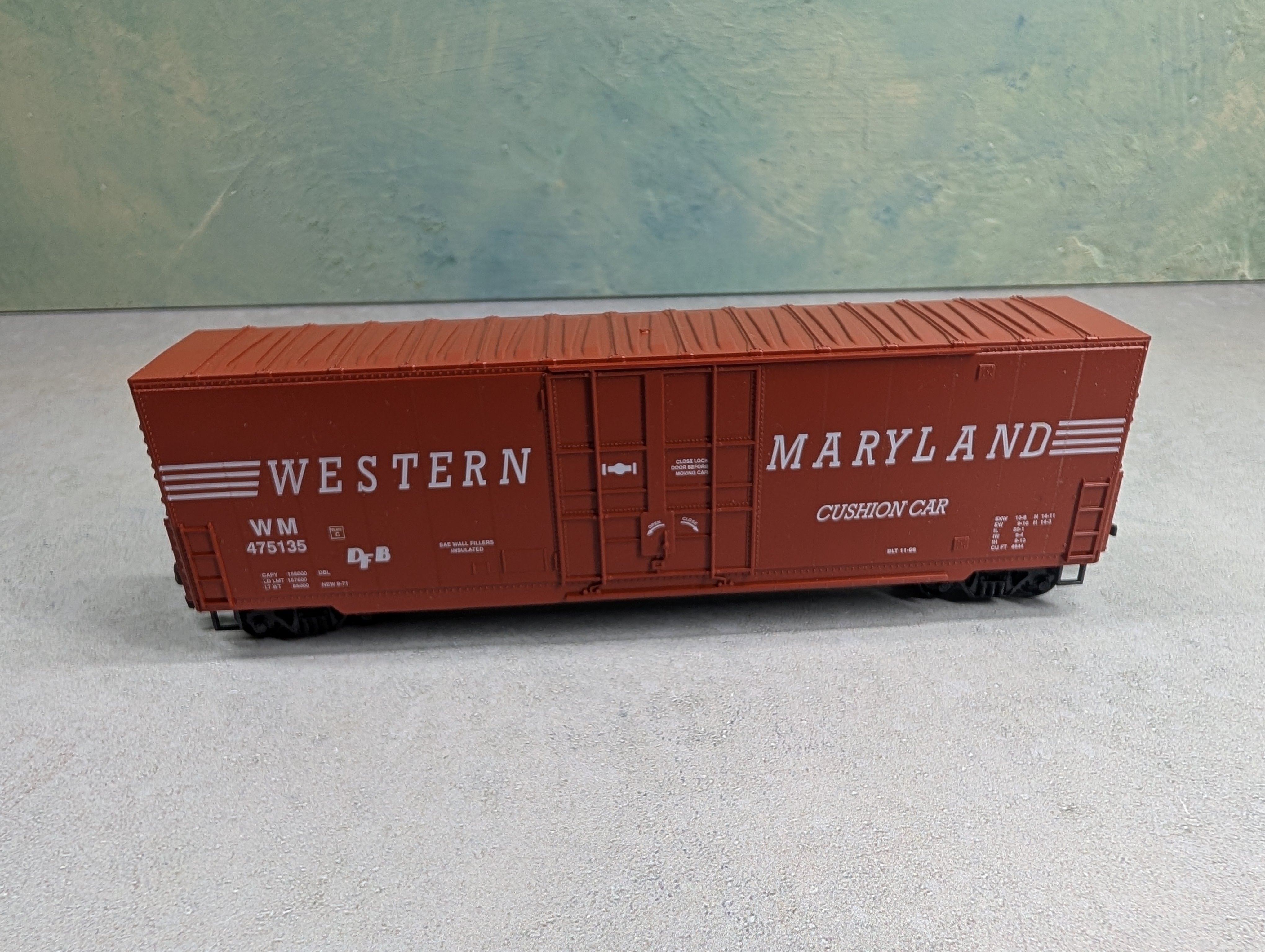 USED Roundhouse HO Scale 50' Hi-Cube Box Car Western Maryland WM #475135
