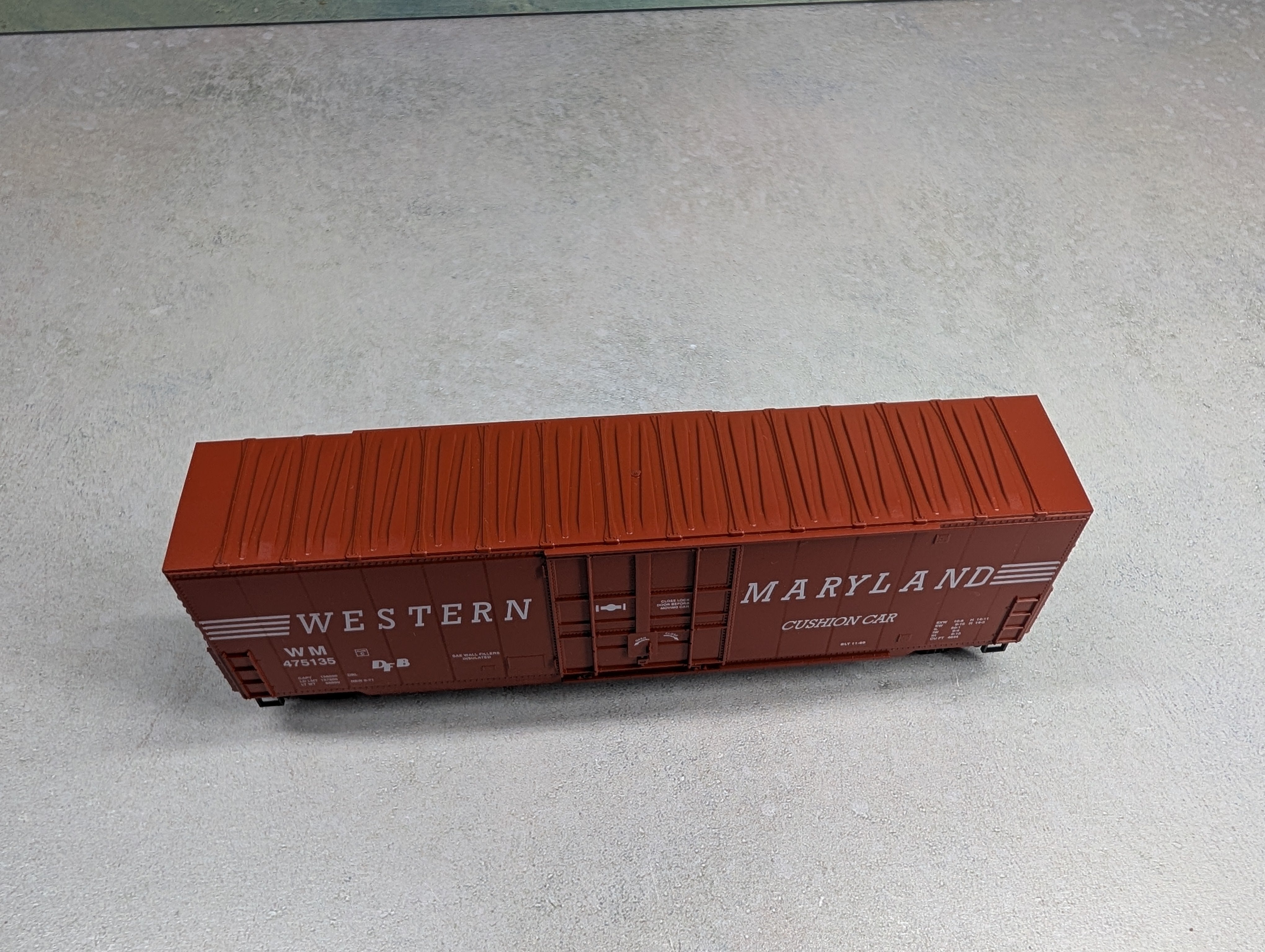 USED Roundhouse HO Scale 50' Hi-Cube Box Car Western Maryland WM #475135