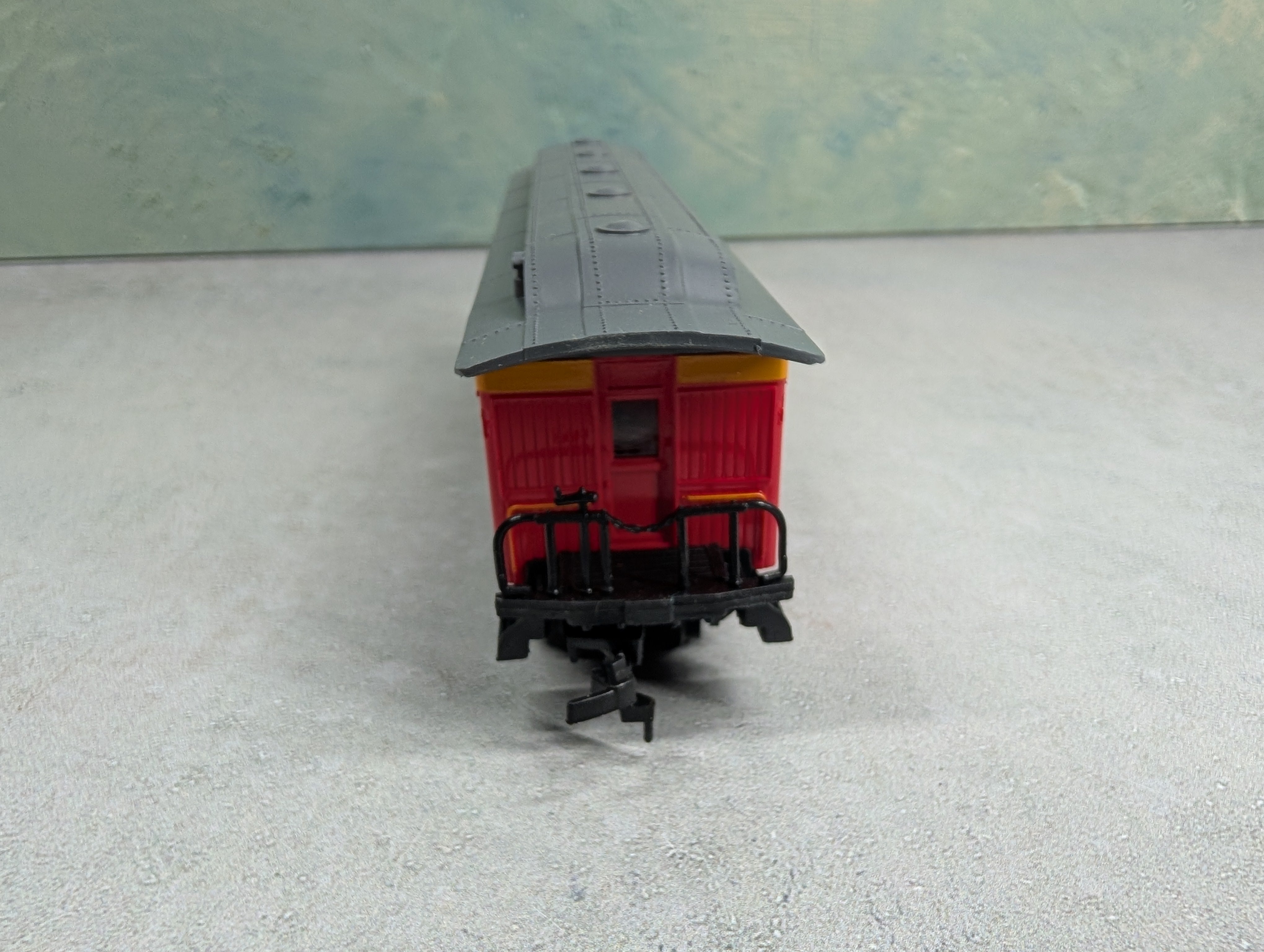 USED Bachmann HO Scale 47' Old Time Combine Central Pacific RR #8