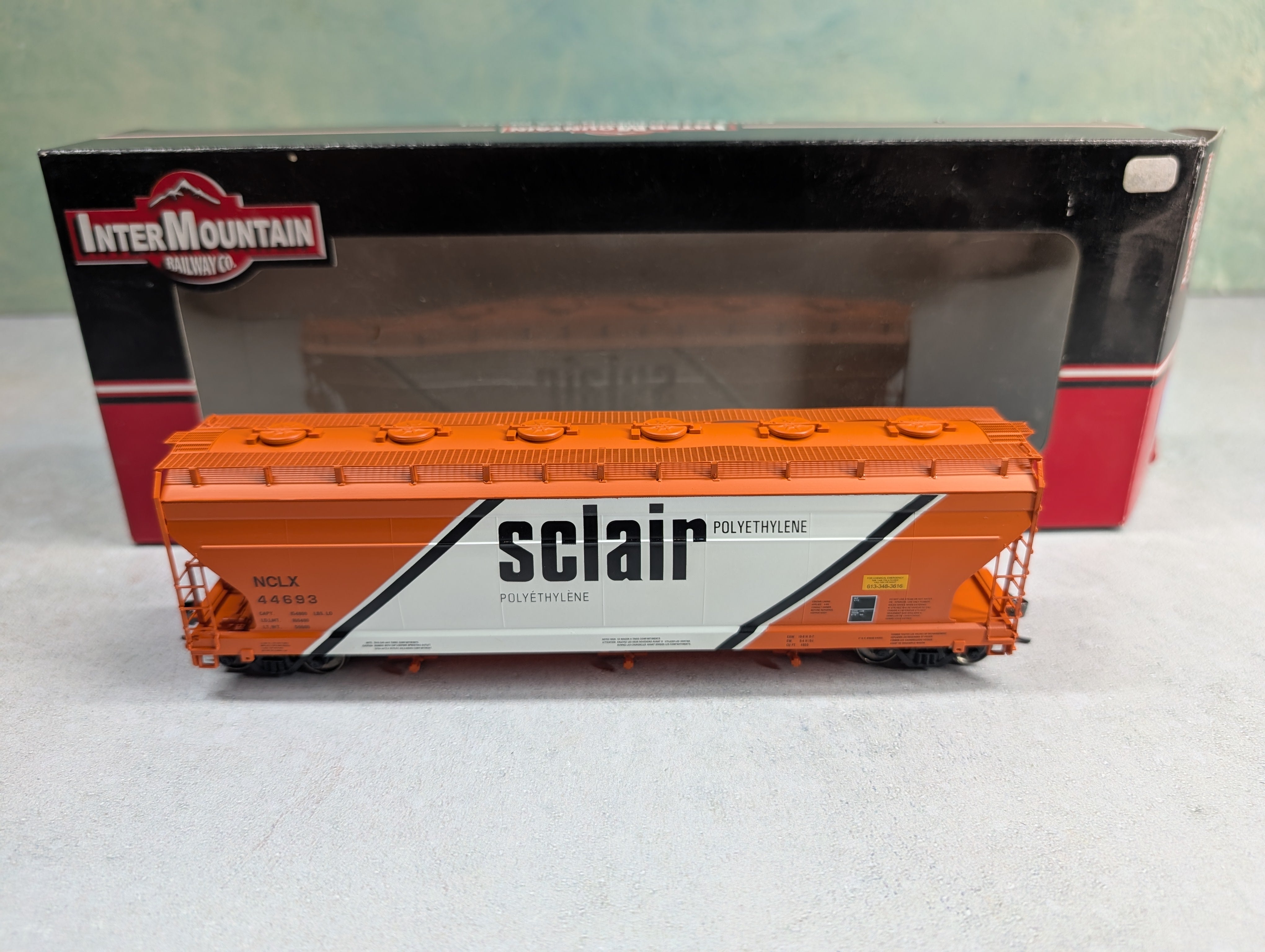 USED Intermountain 47020-13 HO Scale ACF 4650 Cu Ft 3 Bay Hopper Sclair NCLX #44693