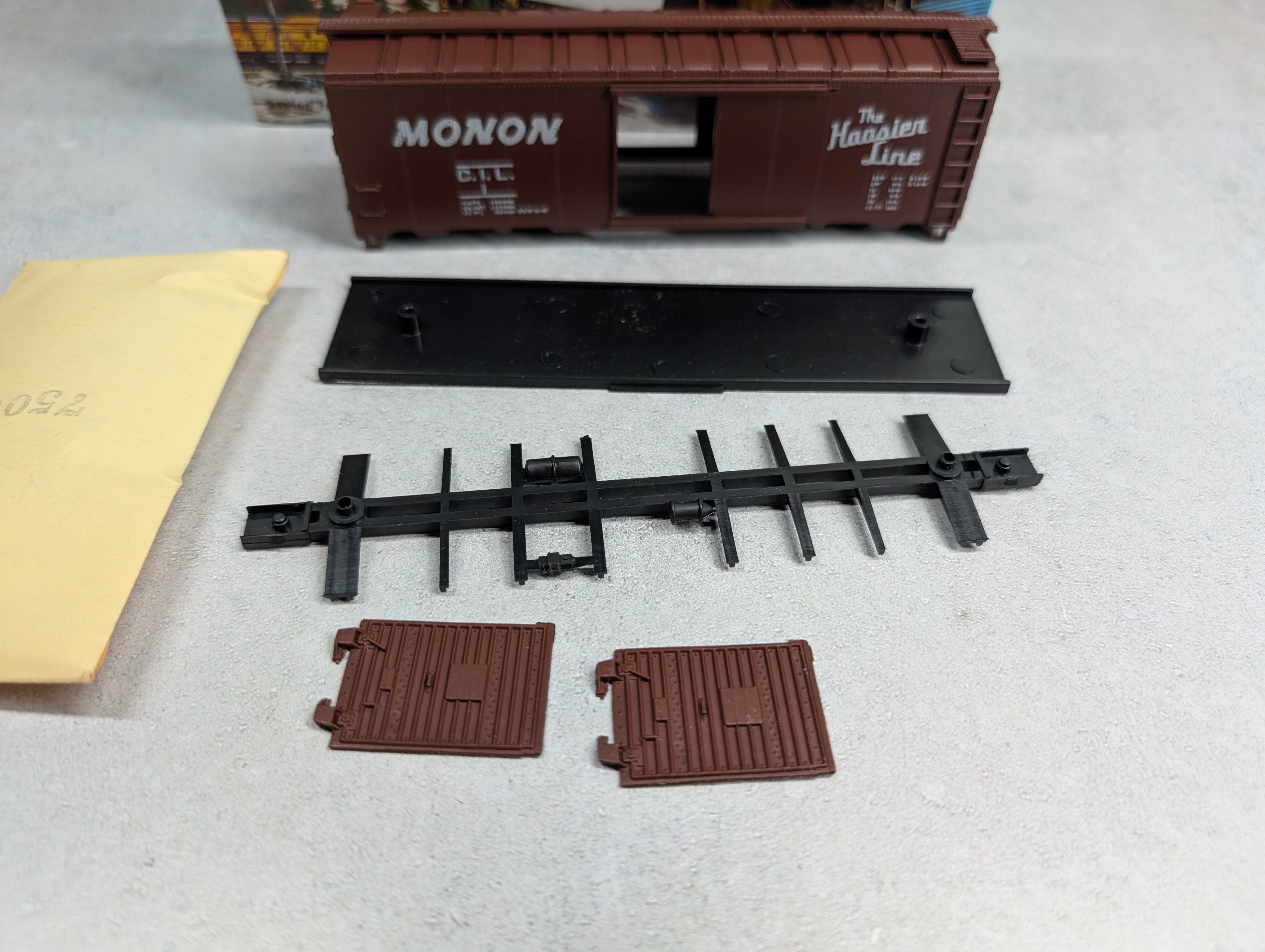 USED Athearn HO Scale 40' Box Car Monon CIL #1 Bev-Bel KIT
