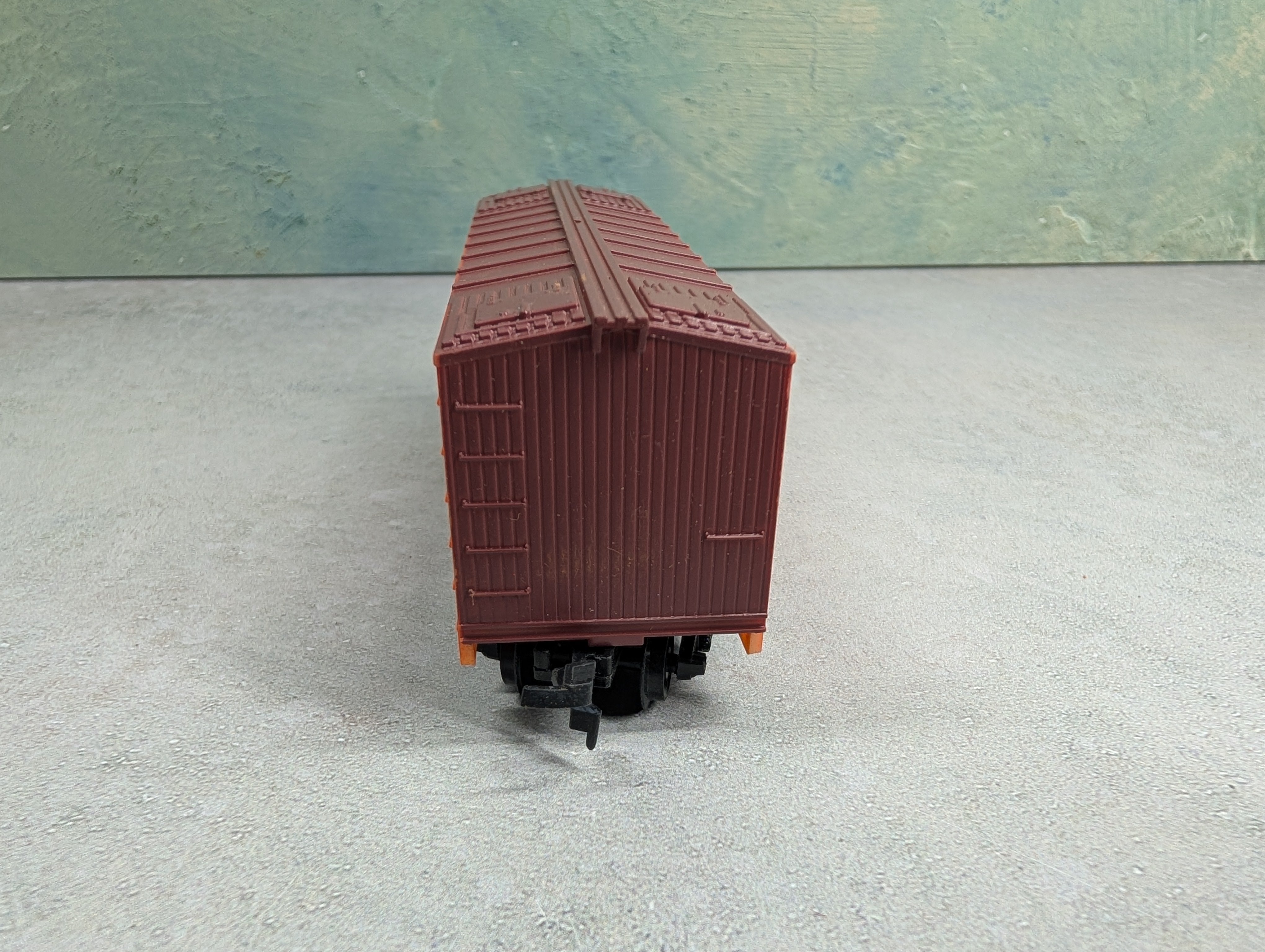 USED Life-Like HO Scale 38' Woodside Reefer Box Car New York Central MDT #11294 Bev-Bel