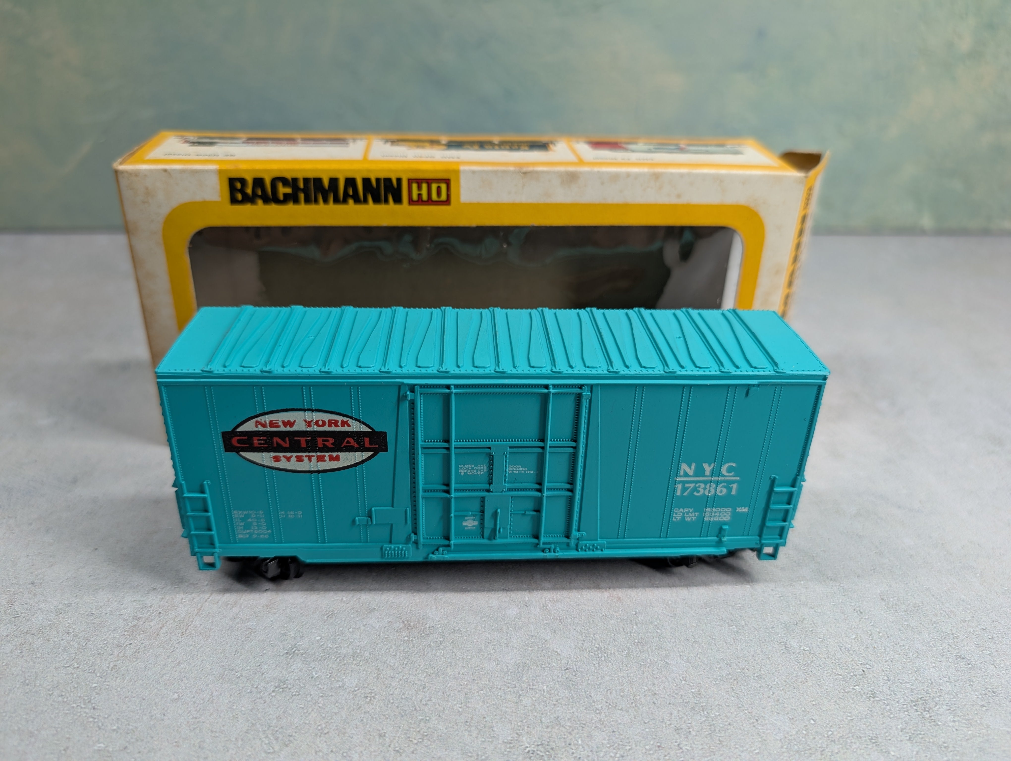USED Bachmann HO Scale 41' Hi-Cube Box Car New York Central NYC #173861