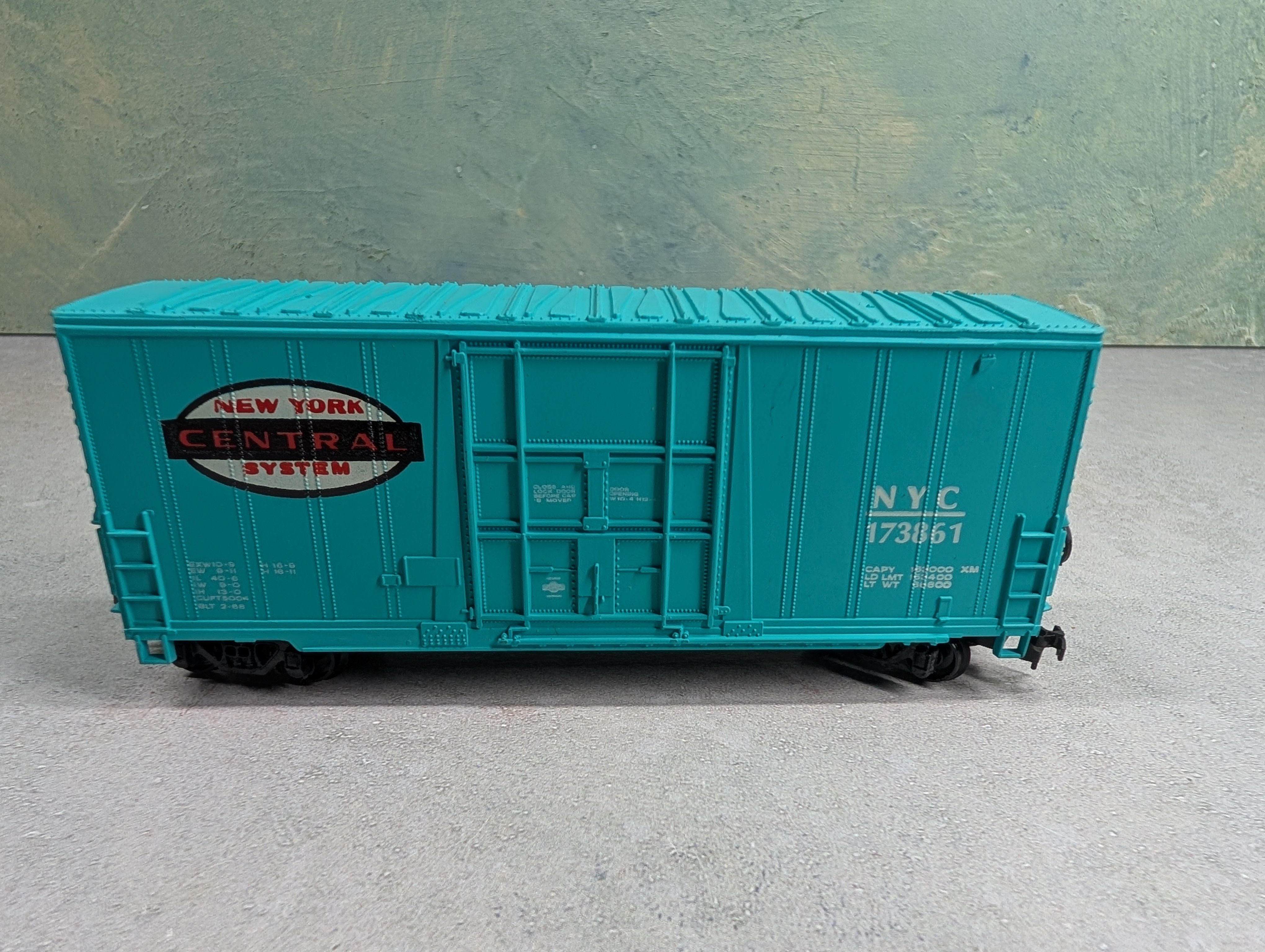 USED Bachmann HO Scale 41' Hi-Cube Box Car New York Central NYC #173861