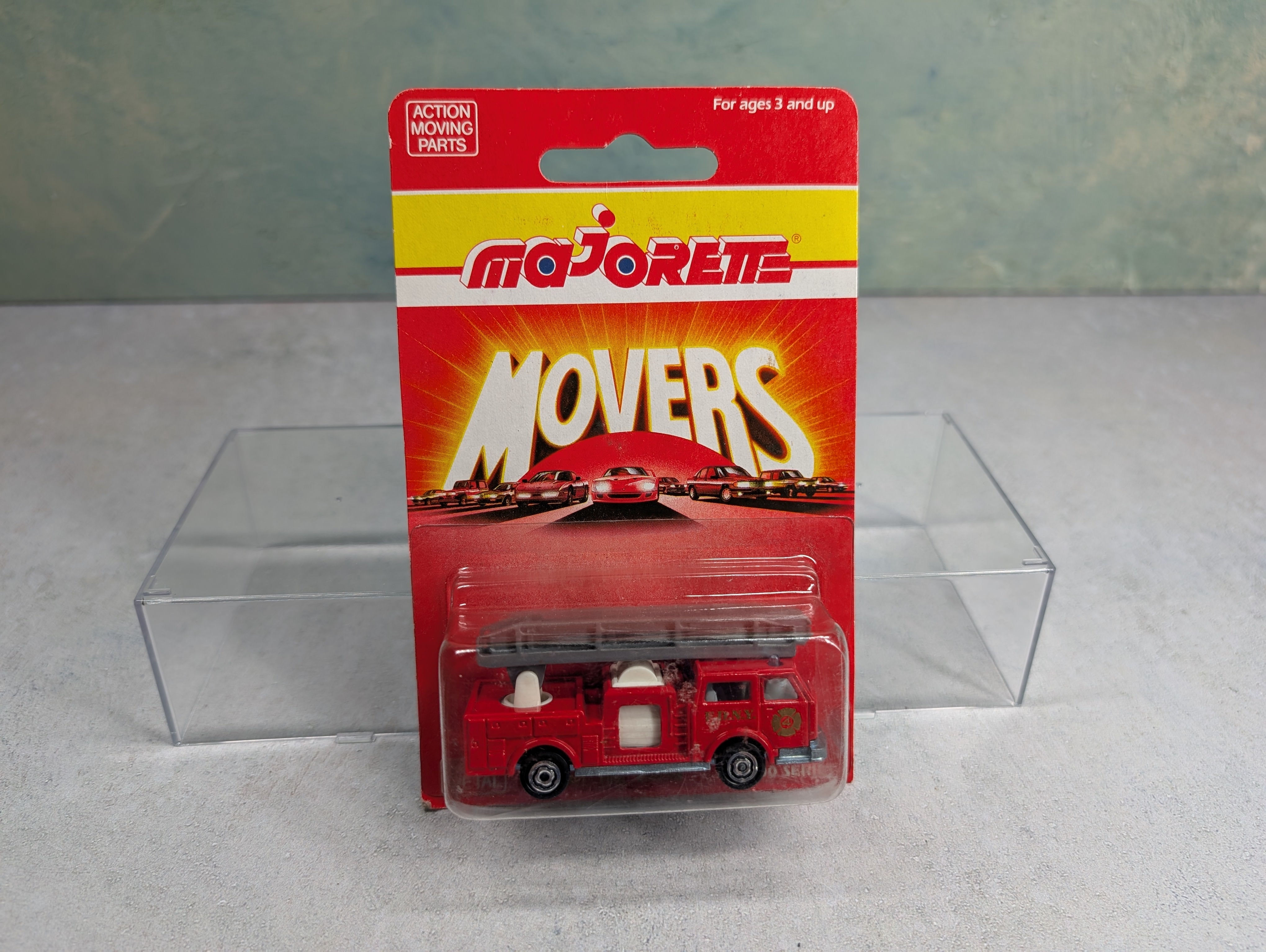 Majorette Fire Engine w/ Ladder 207
