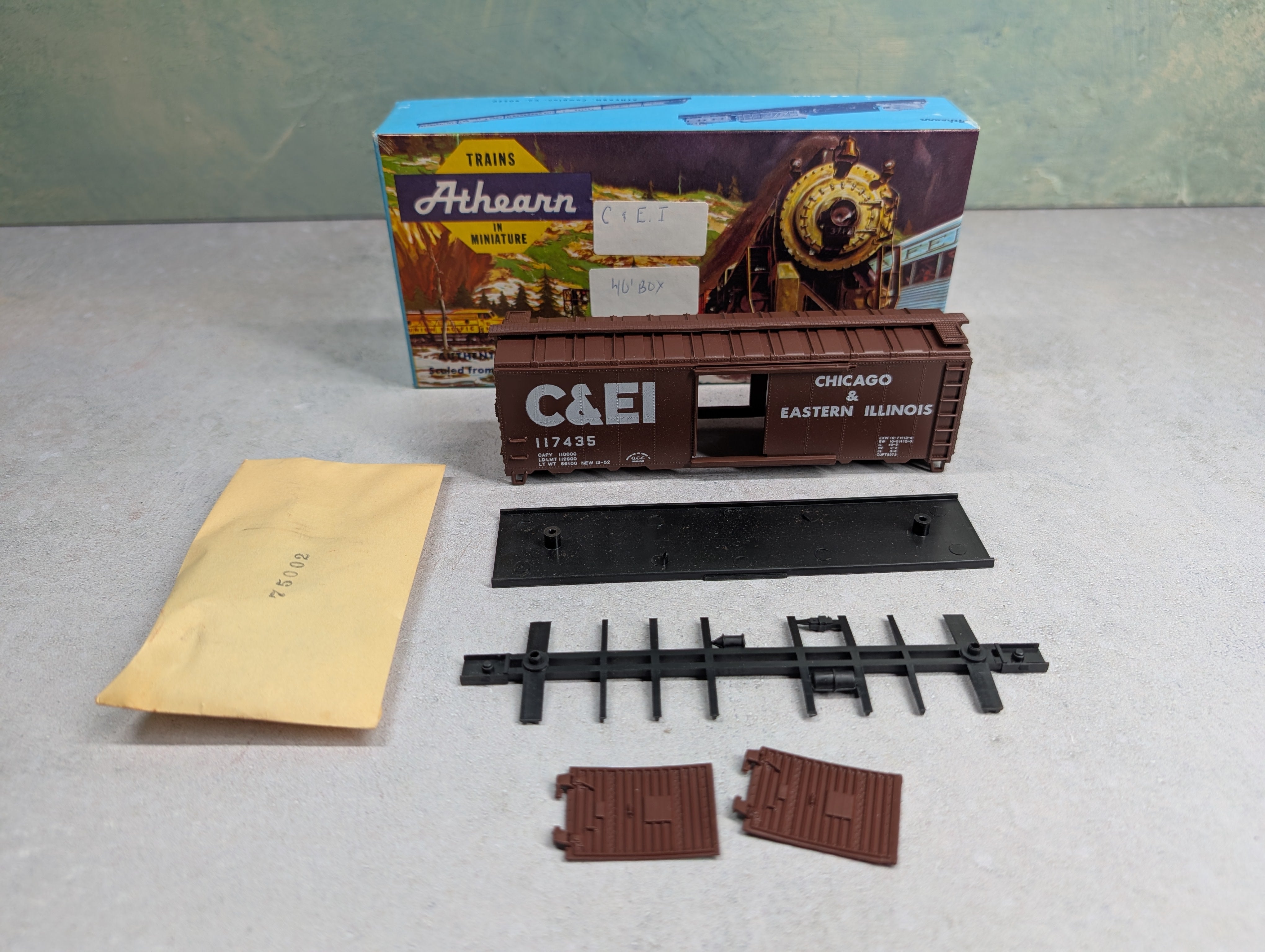 USED Athearn HO Scale 40' Box Car Chicago & Eastern Illinois C&EI #117435 Bev-Bel KIT