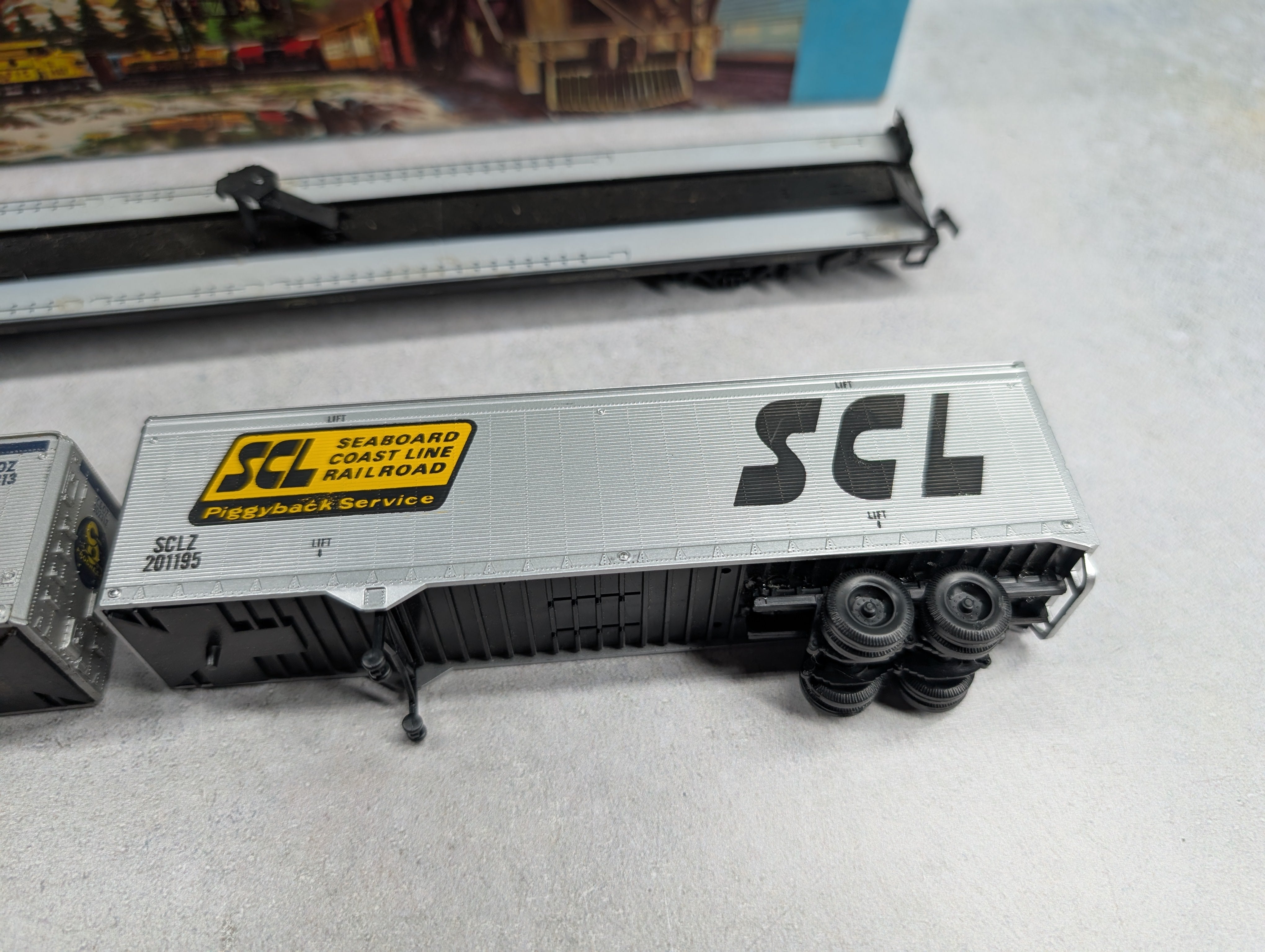 USED Athearn HO Scale 86' Flat Car w/ 2 Trailers Chesapeake and Ohio C&O #81419