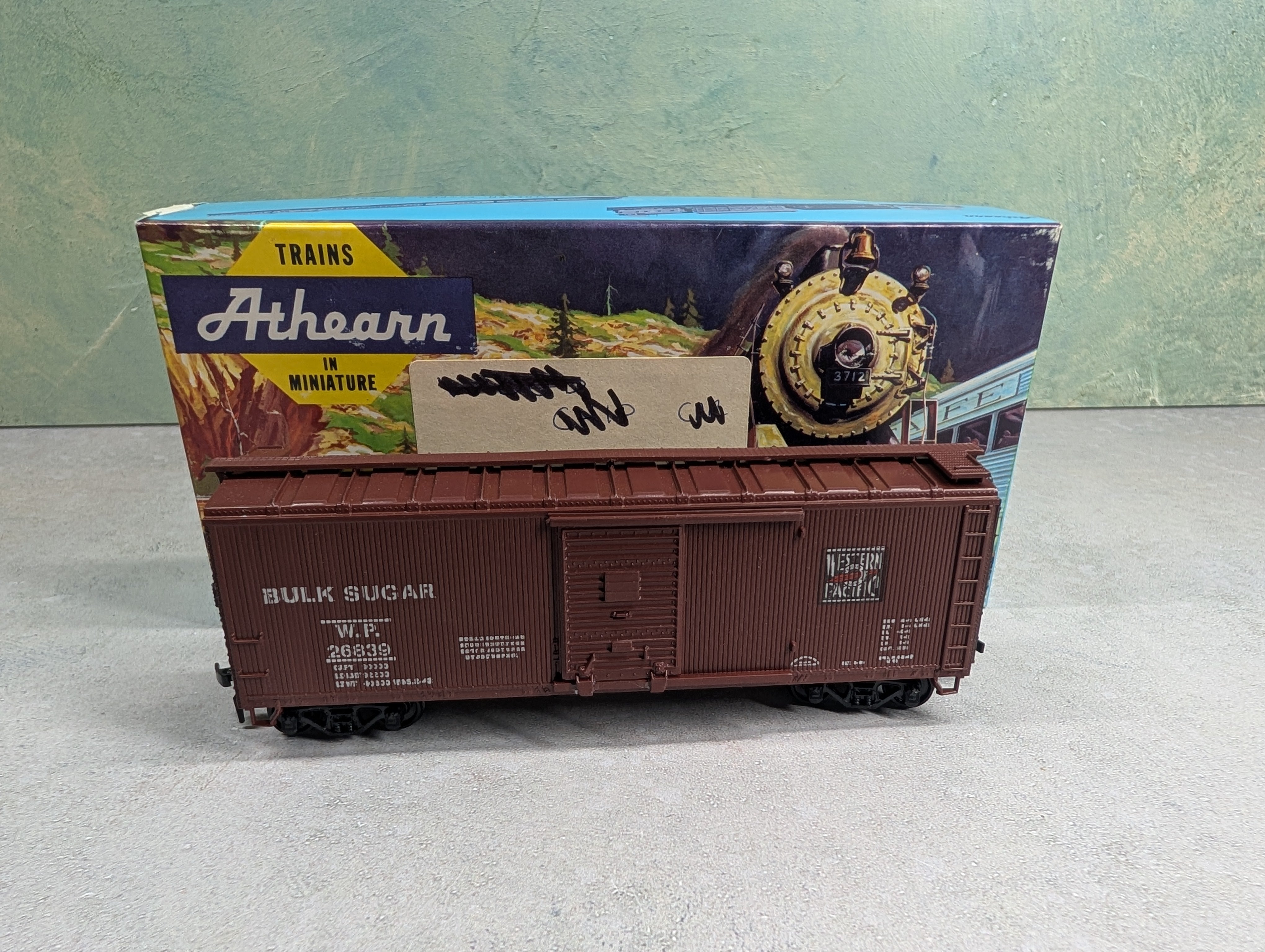 USED Athearn HO Scale 40' Wood Side Box Car Western Pacific WP #26839