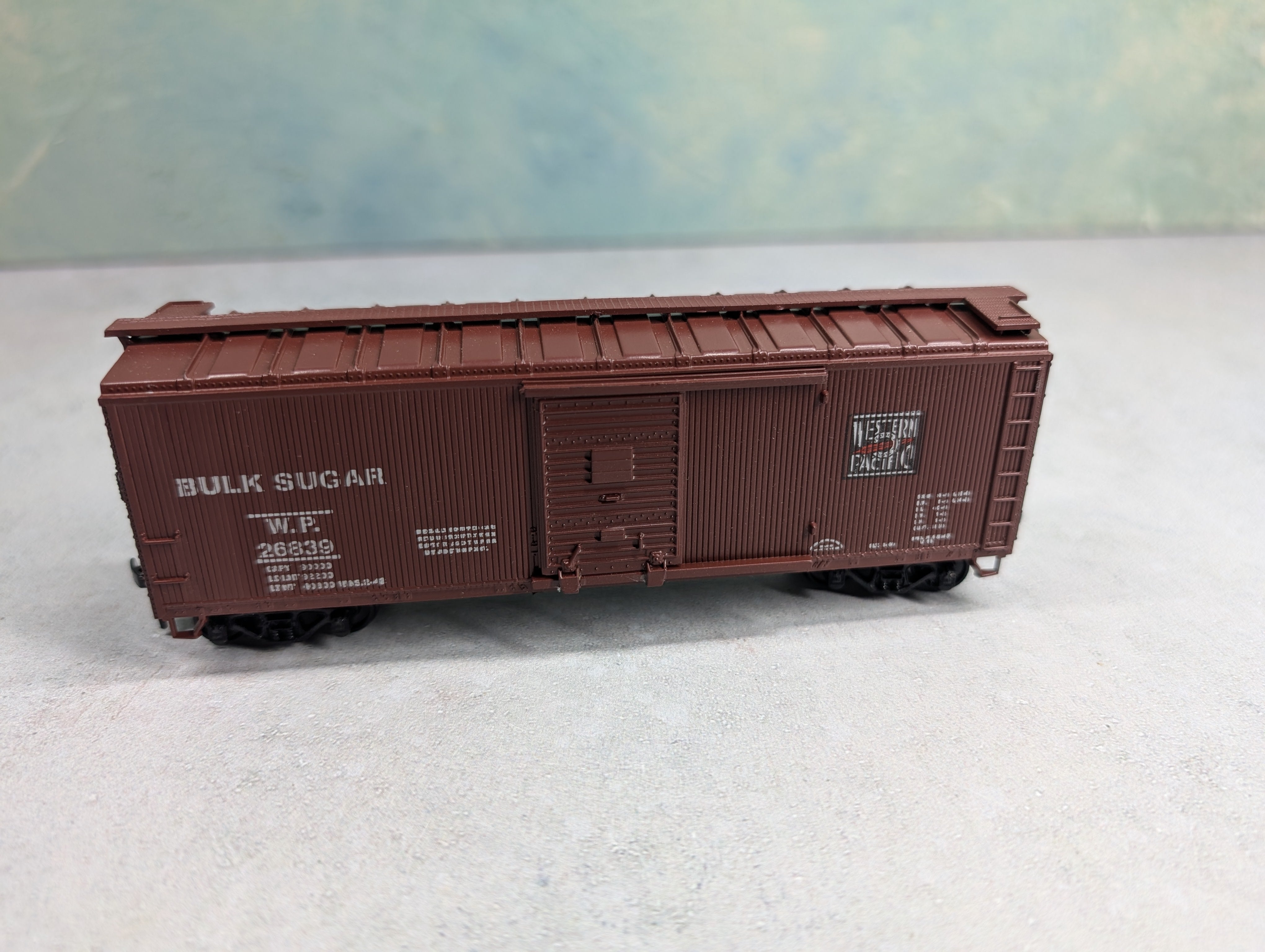 USED Athearn HO Scale 40' Wood Side Box Car Western Pacific WP #26839
