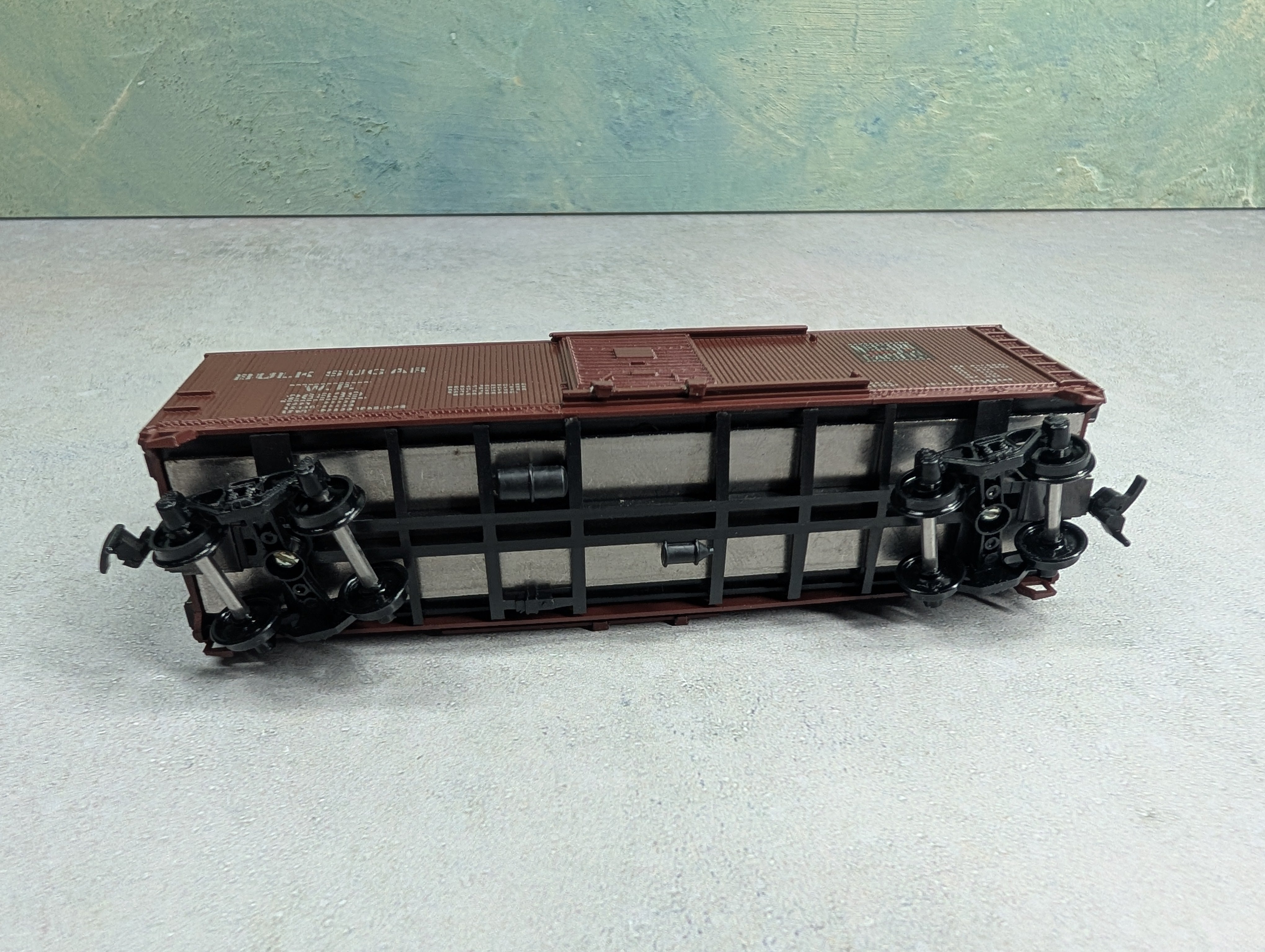 USED Athearn HO Scale 40' Wood Side Box Car Western Pacific WP #26839