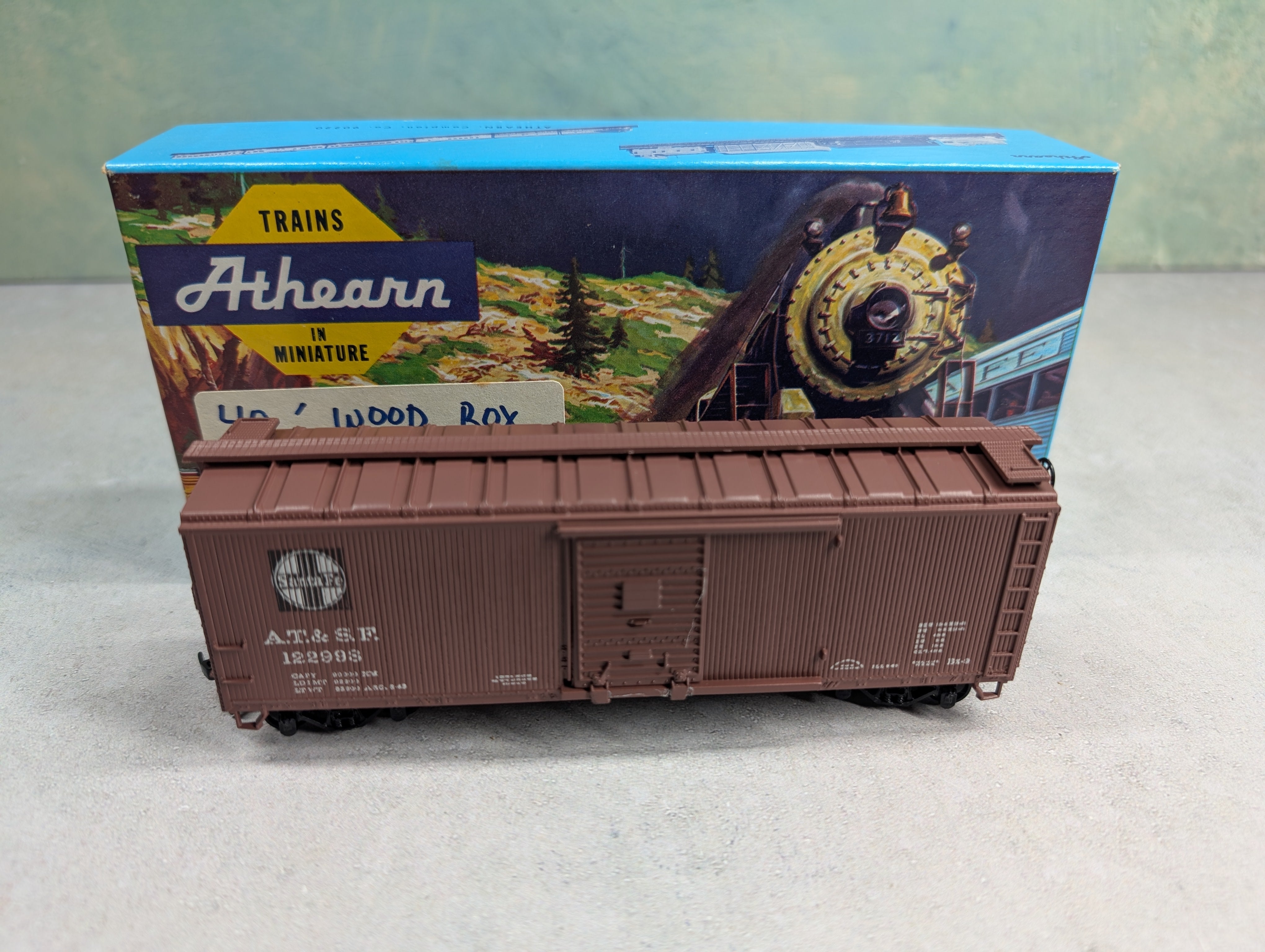 USED Athearn HO Scale 40' Wood Side Box Car Santa Fe ATSF #122998