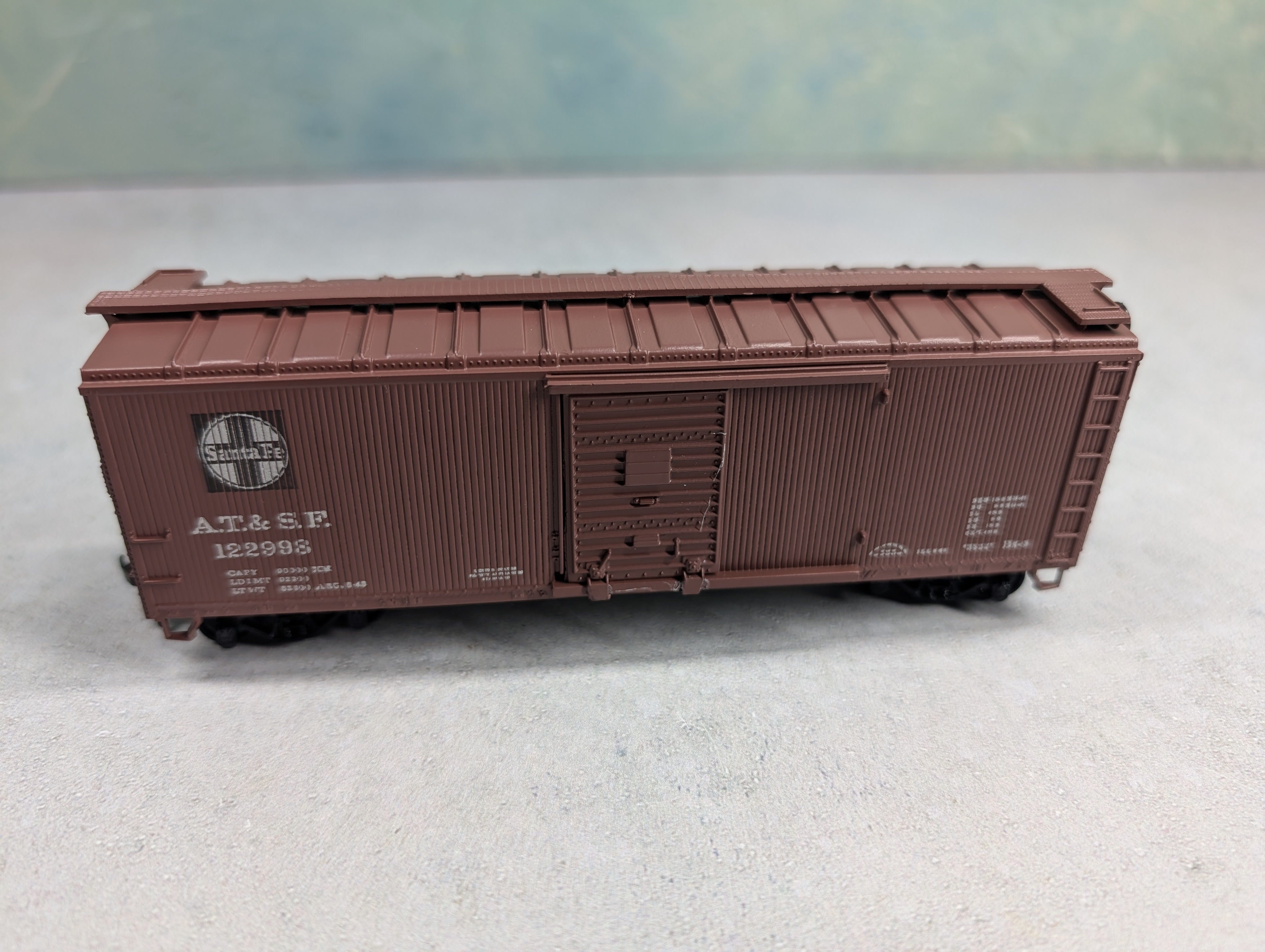 USED Athearn HO Scale 40' Wood Side Box Car Santa Fe ATSF #122998