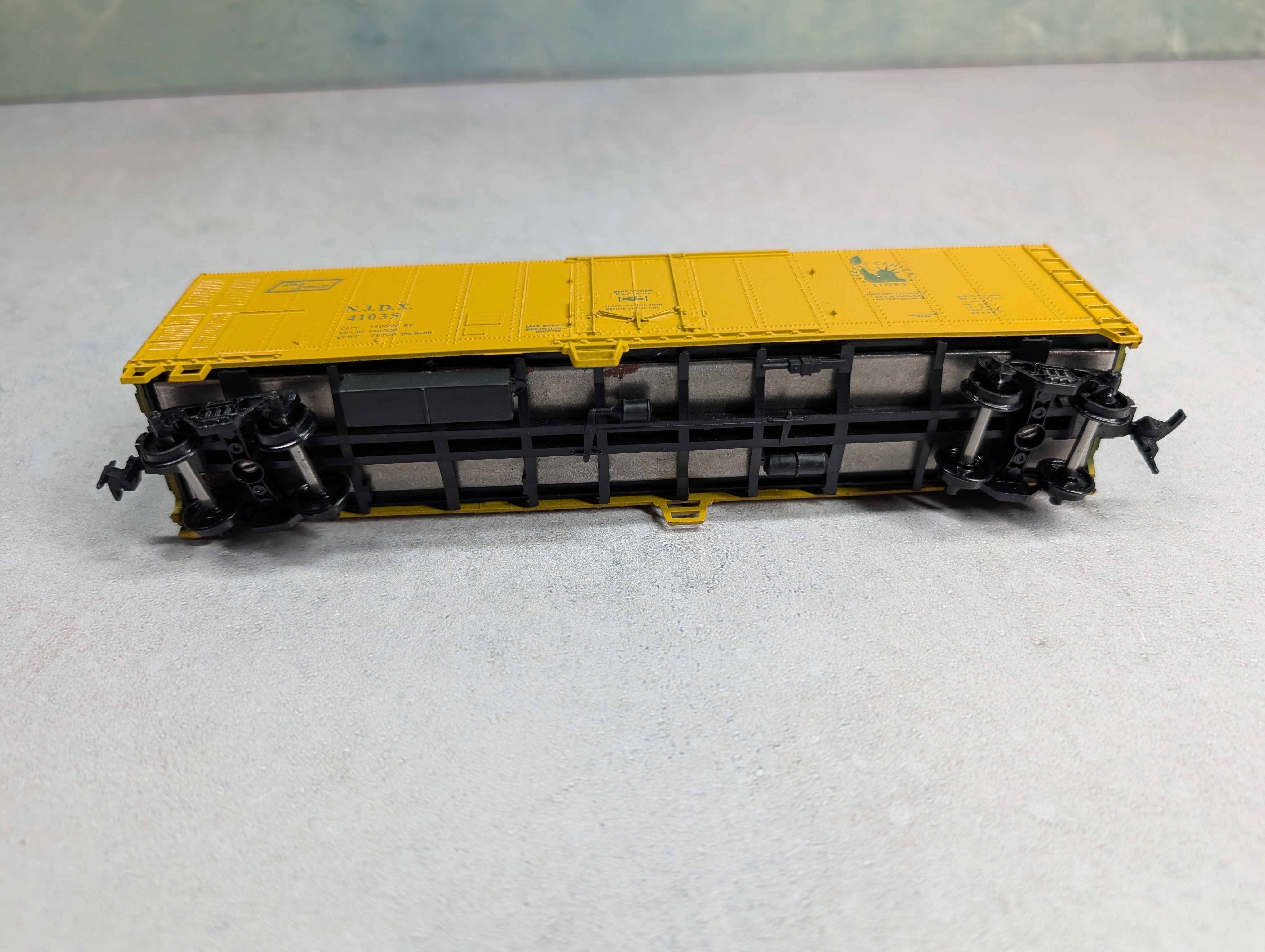 USED Athearn HO Scale 50' Mech Reefer Box Car Jersey Central NJDX #41035