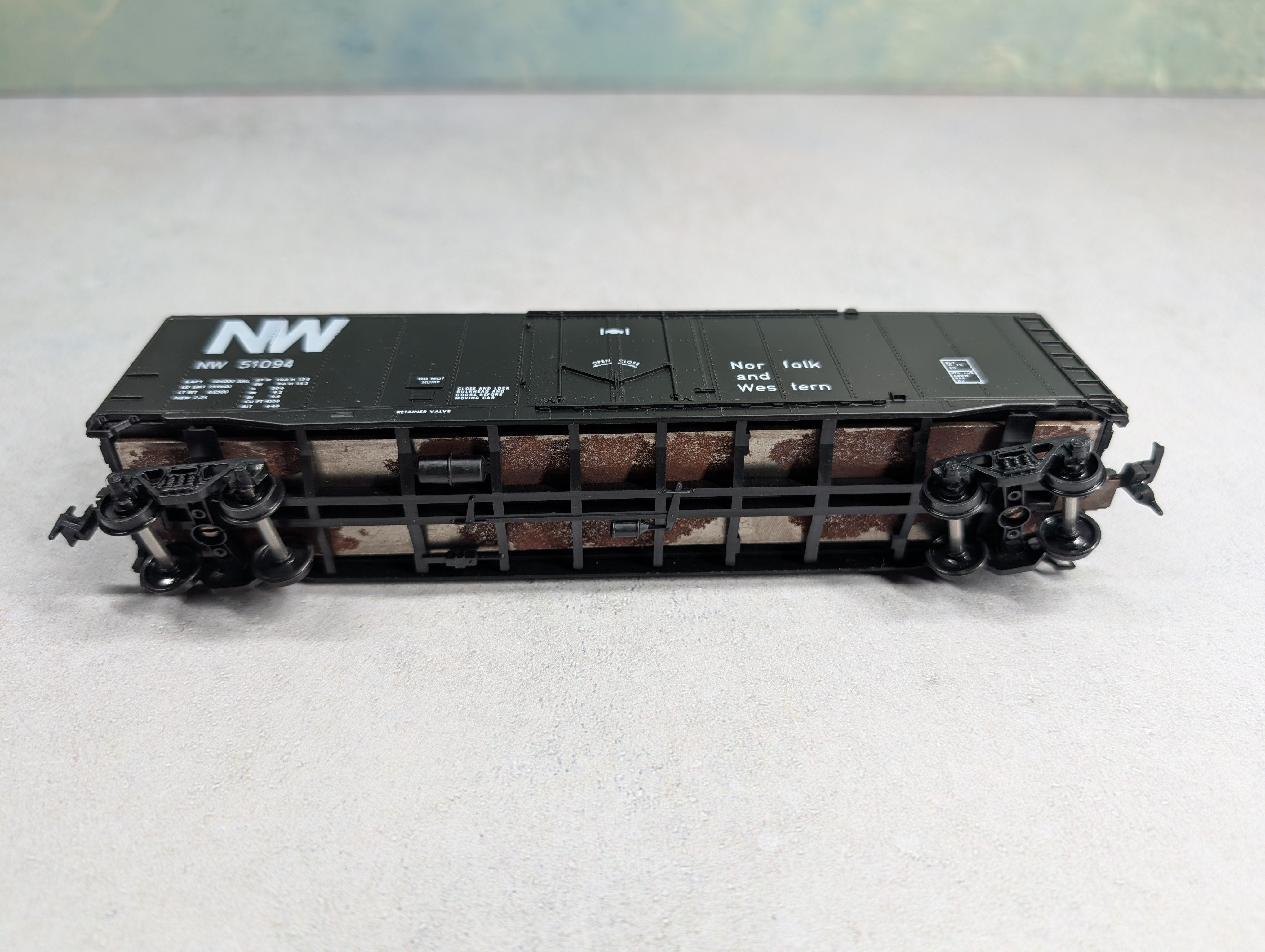 USED Athearn HO Scale 50' PD Box Car Norfolk & Western NW #51094 Bev-Bel