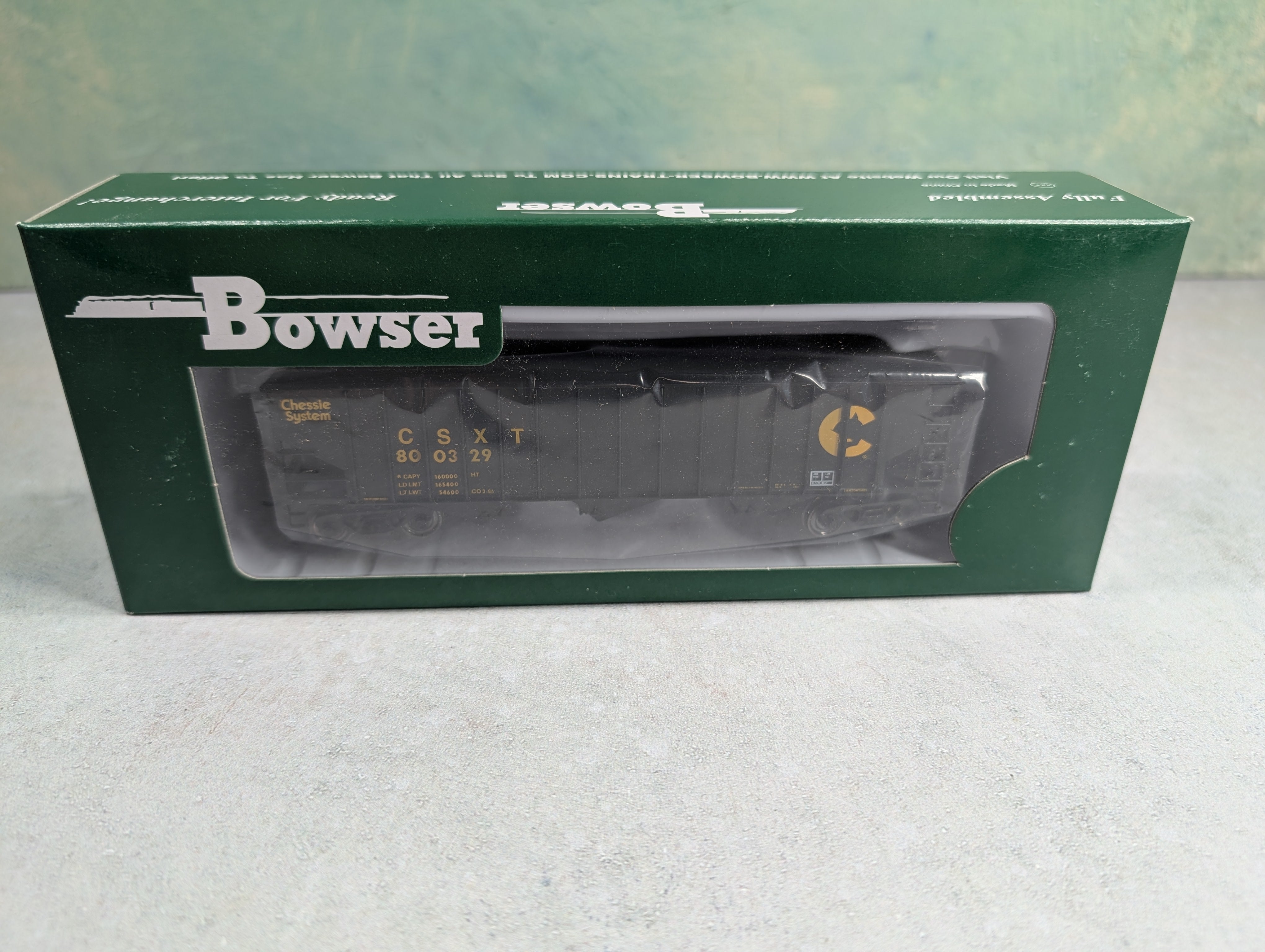 Bowser 41815 HO Scale 14 Panel 70 Ton Hopper Chessie CSXT #800329
