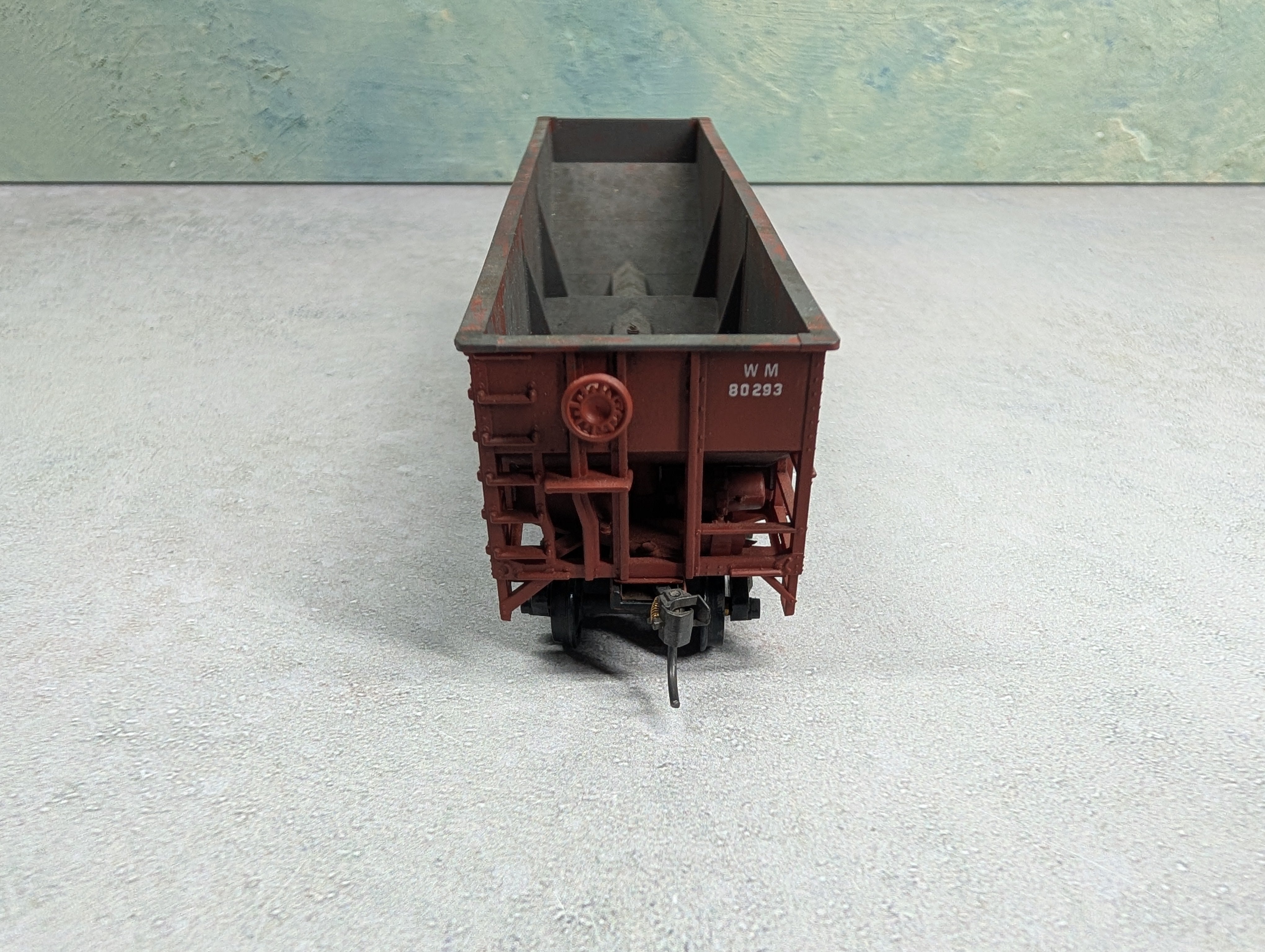 USED Stewart Hobbies 10003 HO Scale NYC/AAR 70 Ton 14 Panel Triple Hopper Western Maryland WM #80293 Weathered