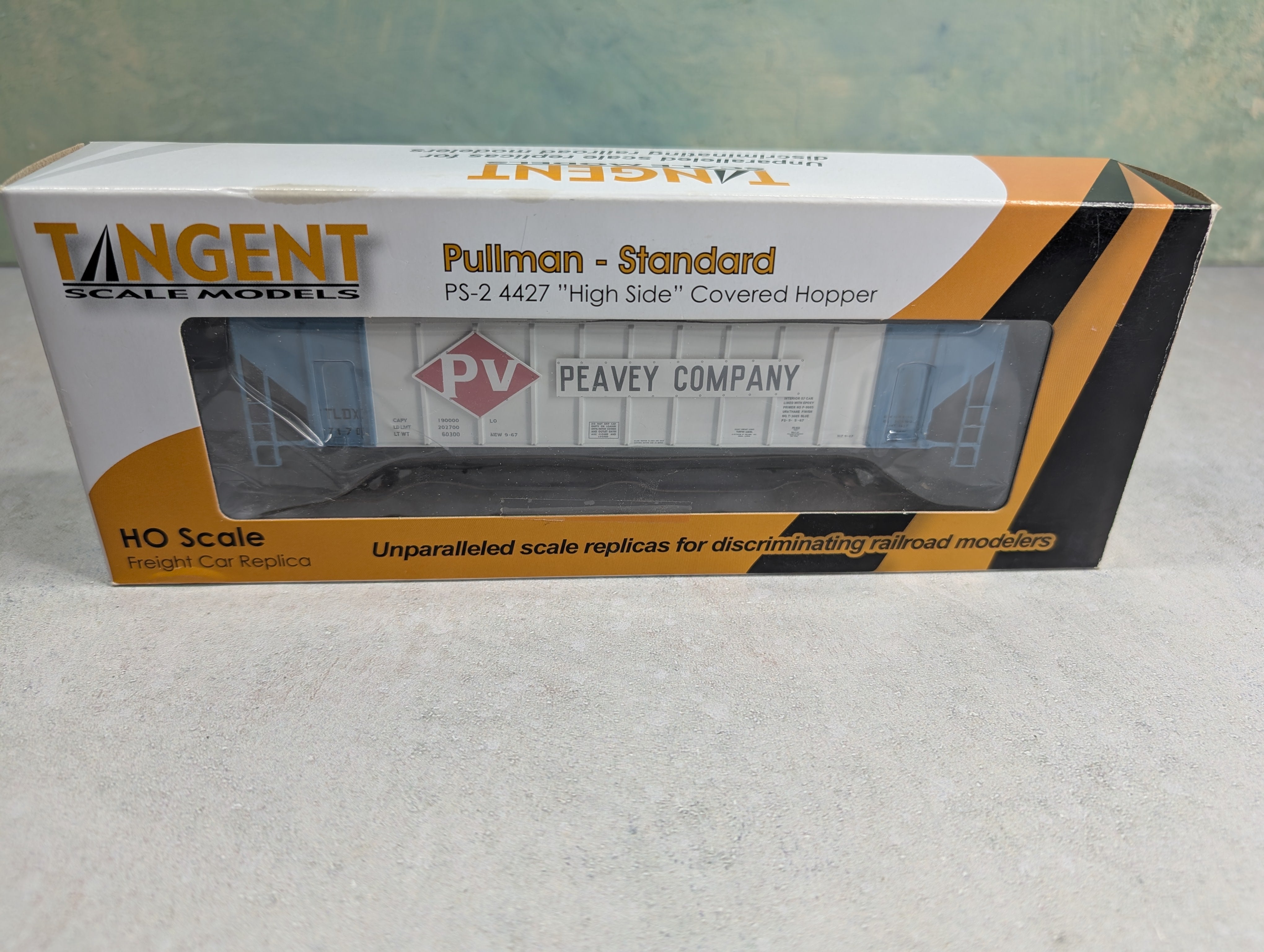 Tangent 21021-04 HO Scale PS-2 4427 High Side Covered Hopper Peavey Company TLDX #7170